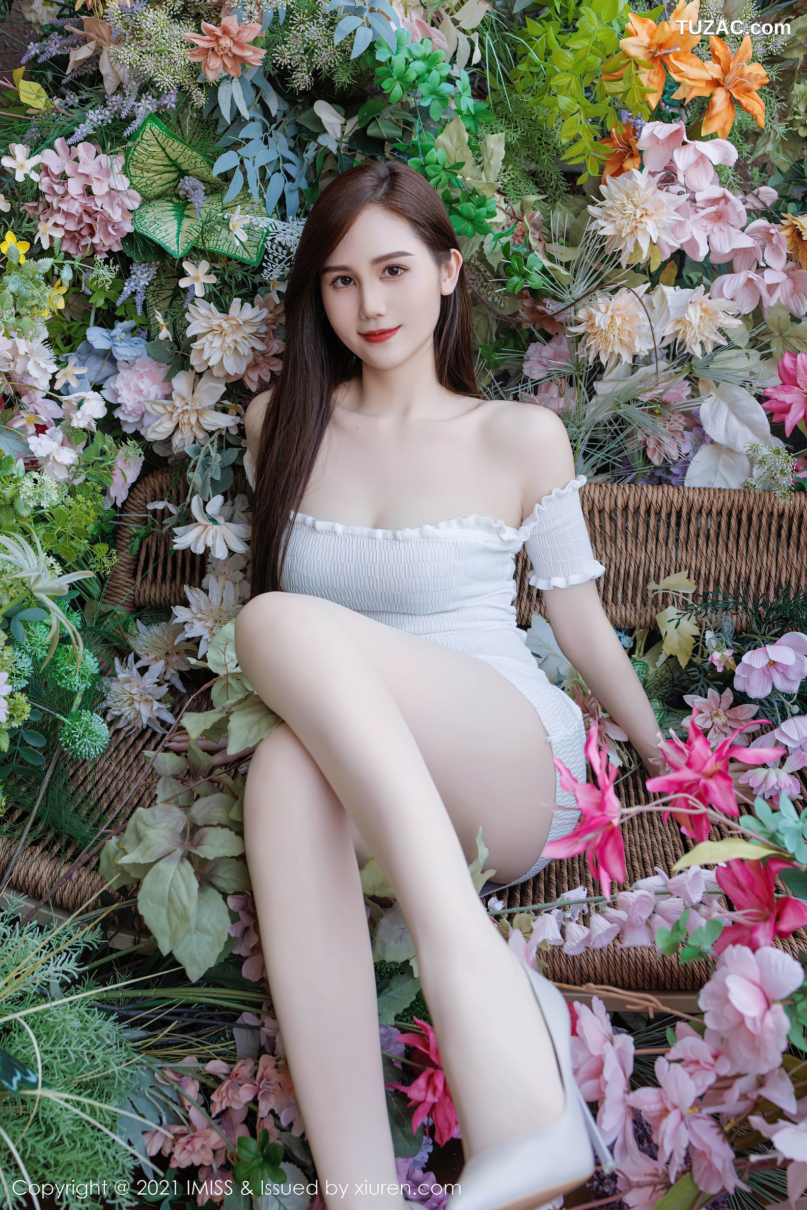 IMiss爱蜜社-761-SISY思-白色露肩连衣短裙紫色蕾丝内衣-2023.12.11