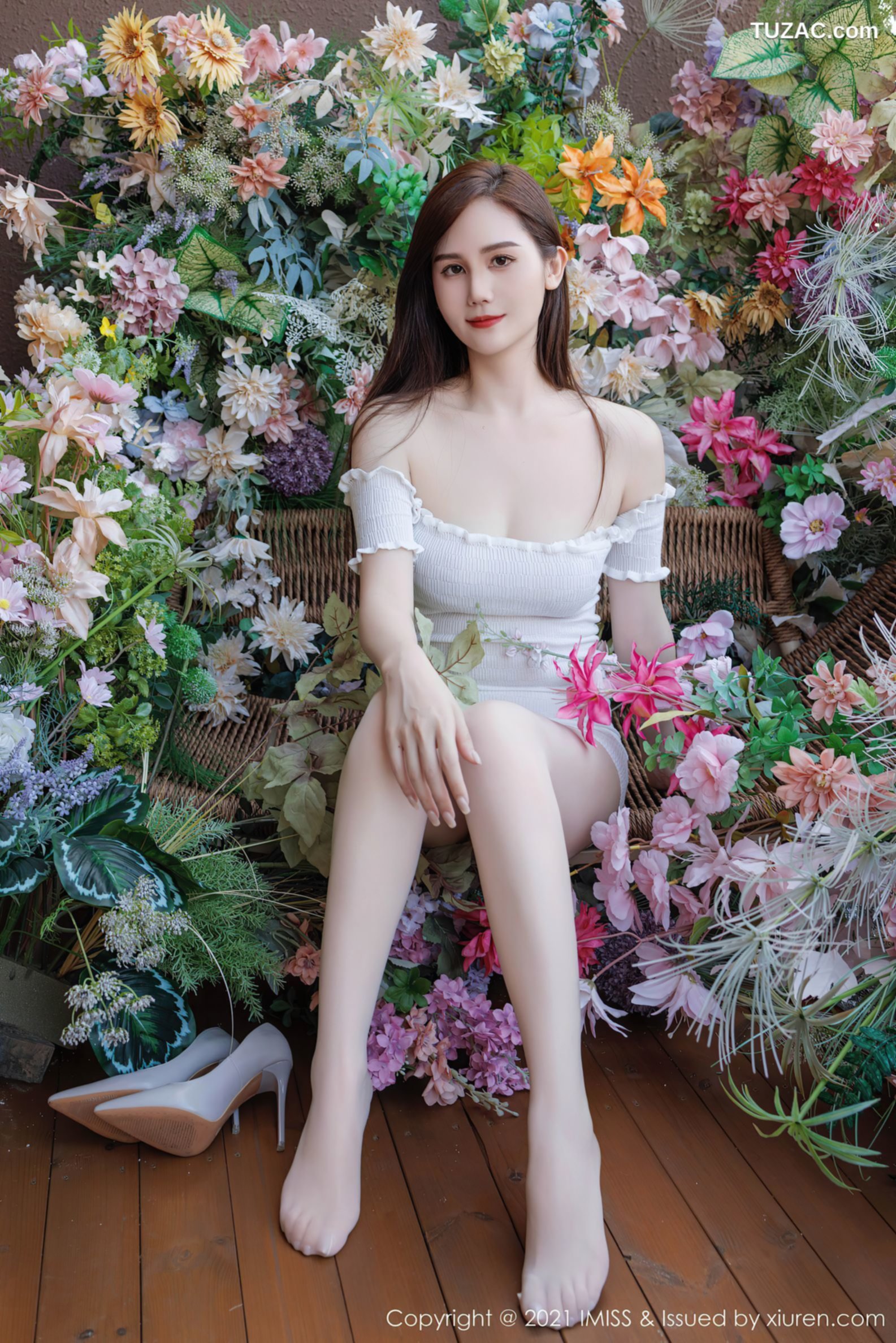 IMiss爱蜜社-761-SISY思-白色露肩连衣短裙紫色蕾丝内衣-2023.12.11