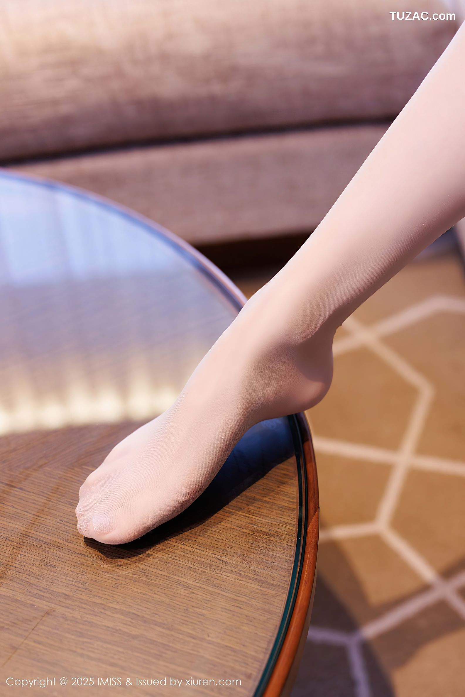 IMiss爱蜜社-790-许诺Sabrina-紫色连衣短裙魅惑肉丝-2025.05.06