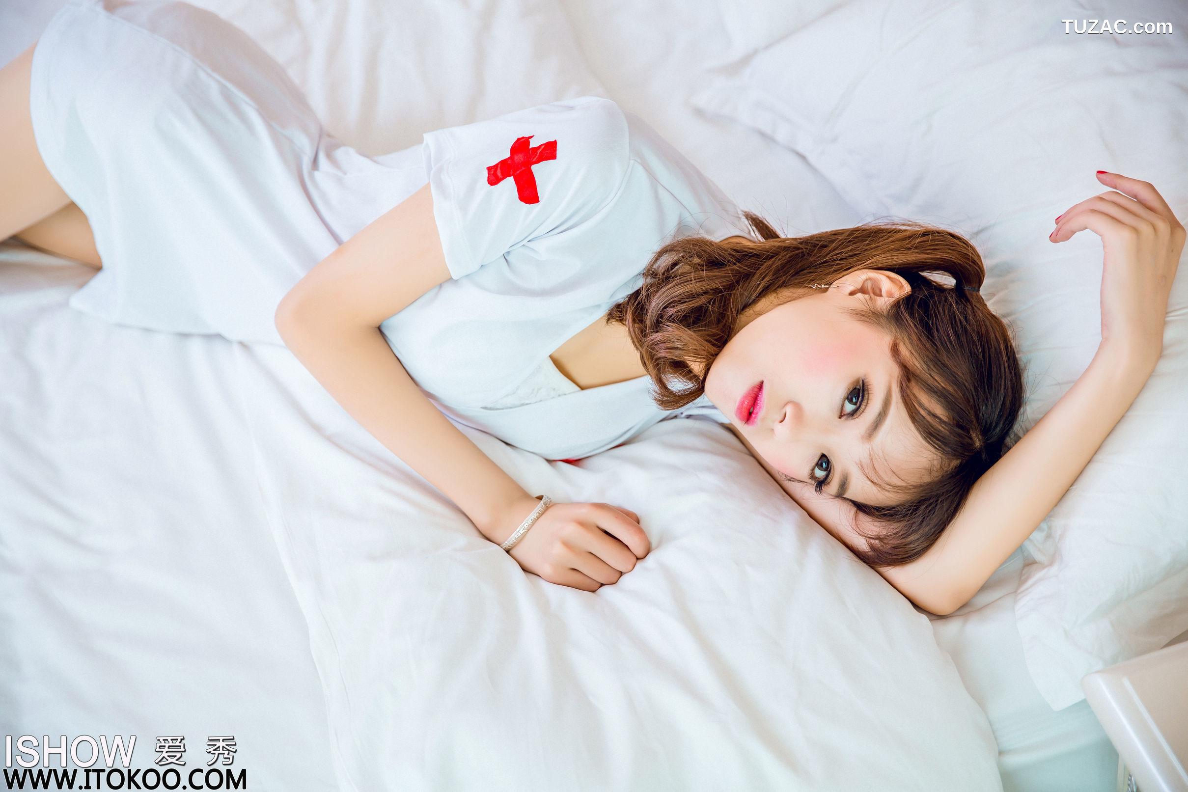 IShow爱秀-064-馨雅Adela-2016-08-27