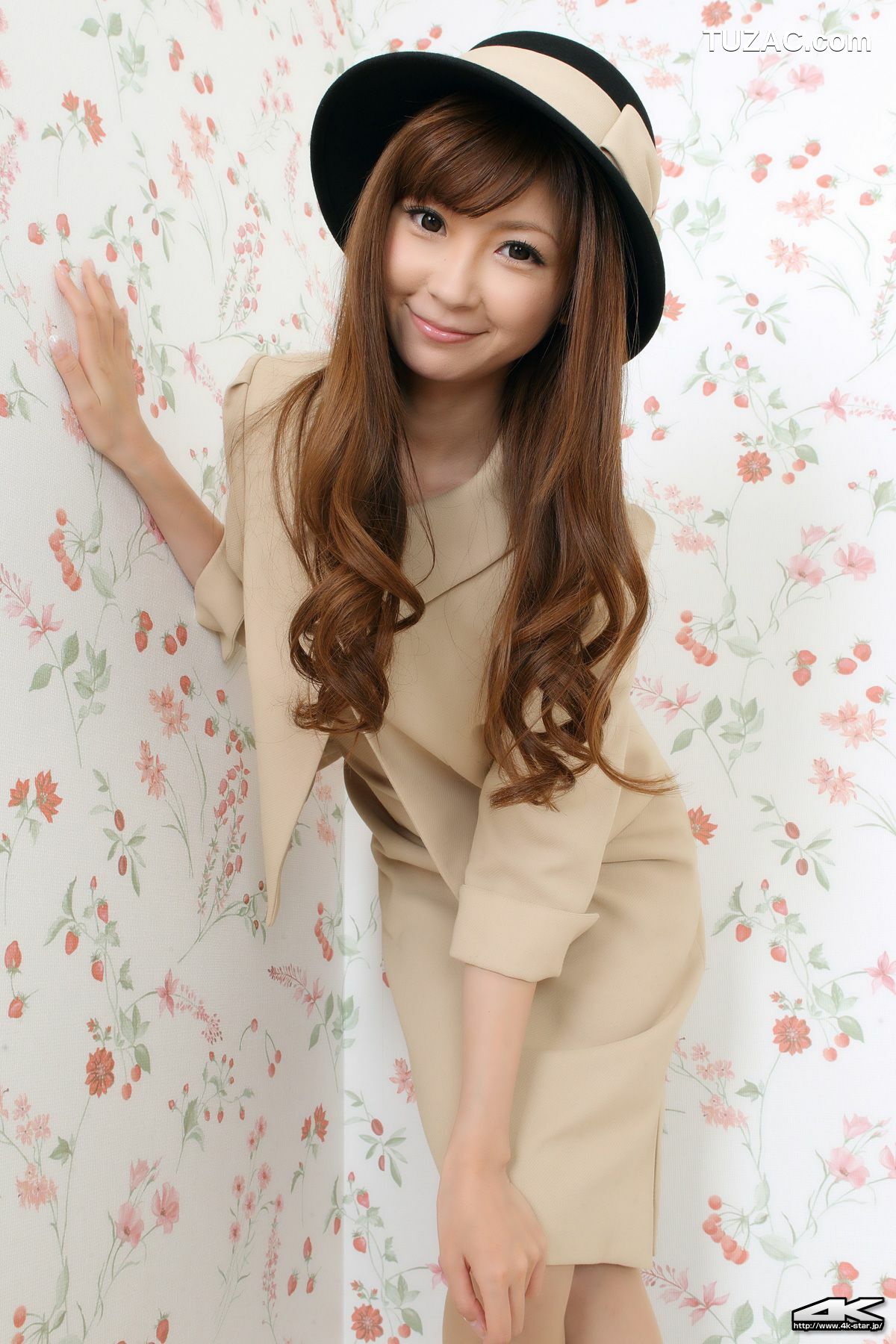 4K-STAR_ NO.00020 Airi Sasaki 佐崎愛里 Elevator Girl 写真集[75P]