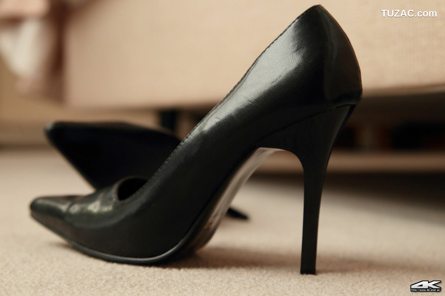 4K-STAR_ NO.00039 如月くるみ/如月久留美 Office Lady 写真集[122P]