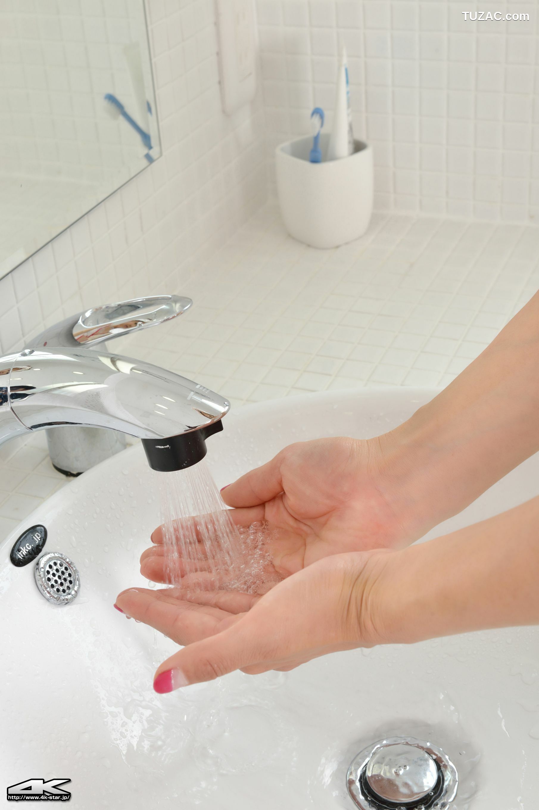 4K-STAR_ NO.00062 伊東りな/伊东莉娜 Face Wash Bathroom 浴室 写真集[75P]