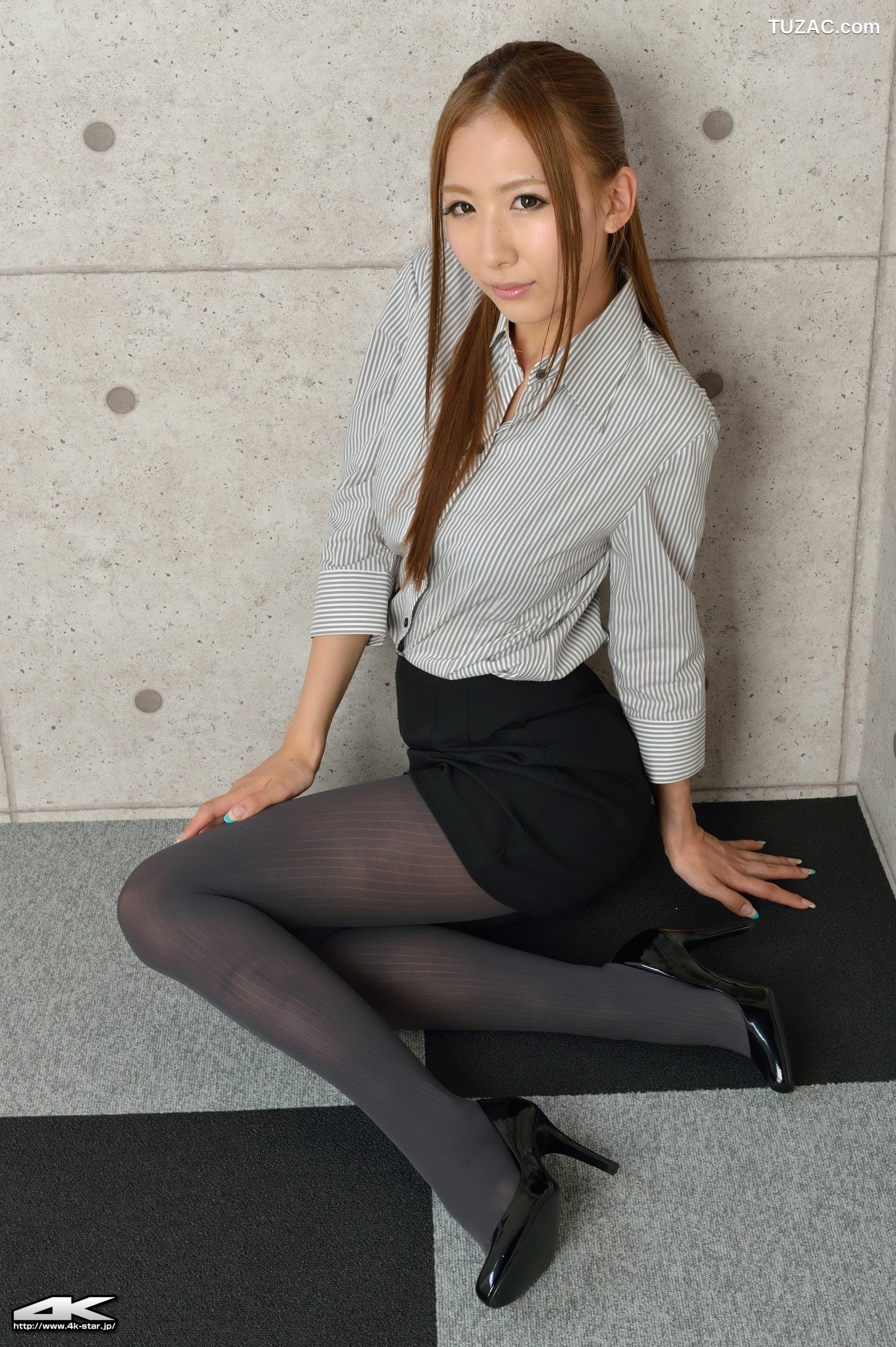 4K-STAR_ NO.00069 岩崎由衣 Office Lady 灰丝职业装 写真集[100P]