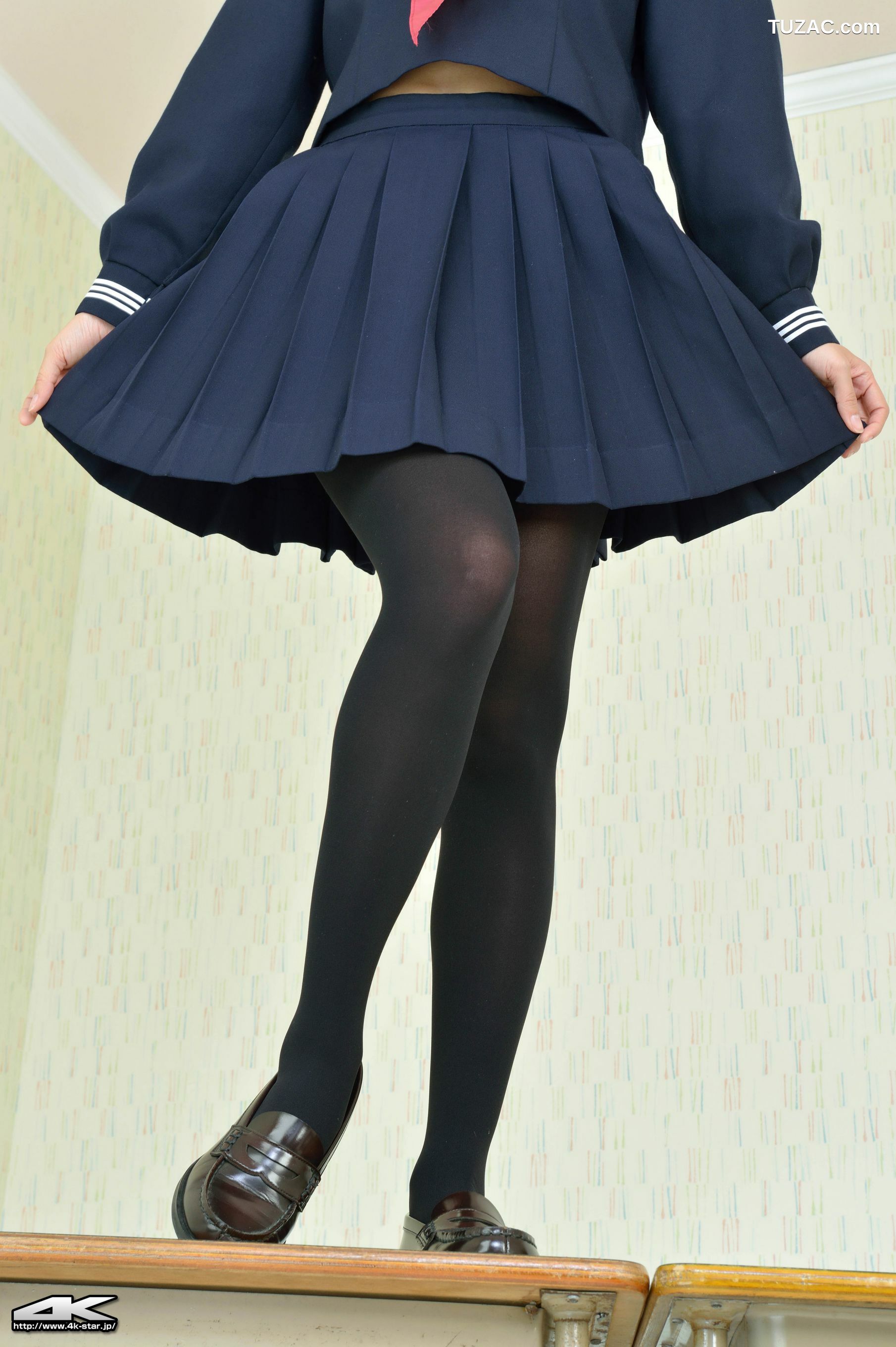 4K-STAR_ NO.00110 安藤ちひろ School Girl 水手服学生装 写真集[90P]
