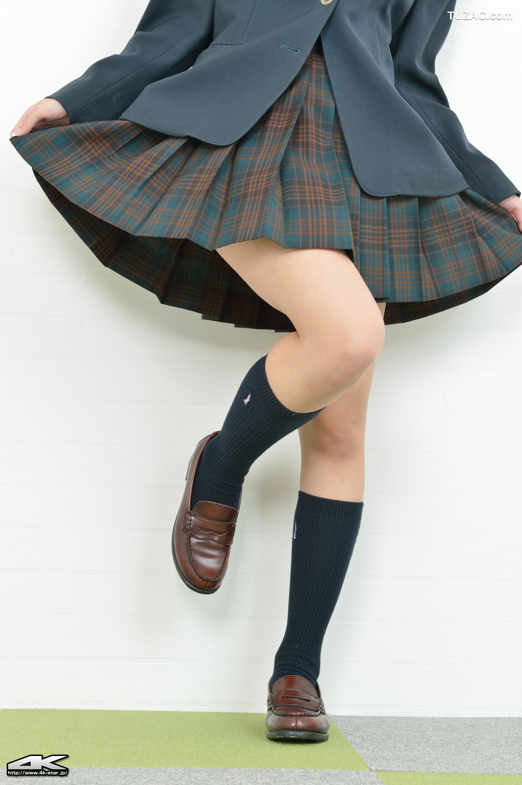 4K-STAR_ NO.00122 高橋七海 School Girl 学生装 写真集[90P]