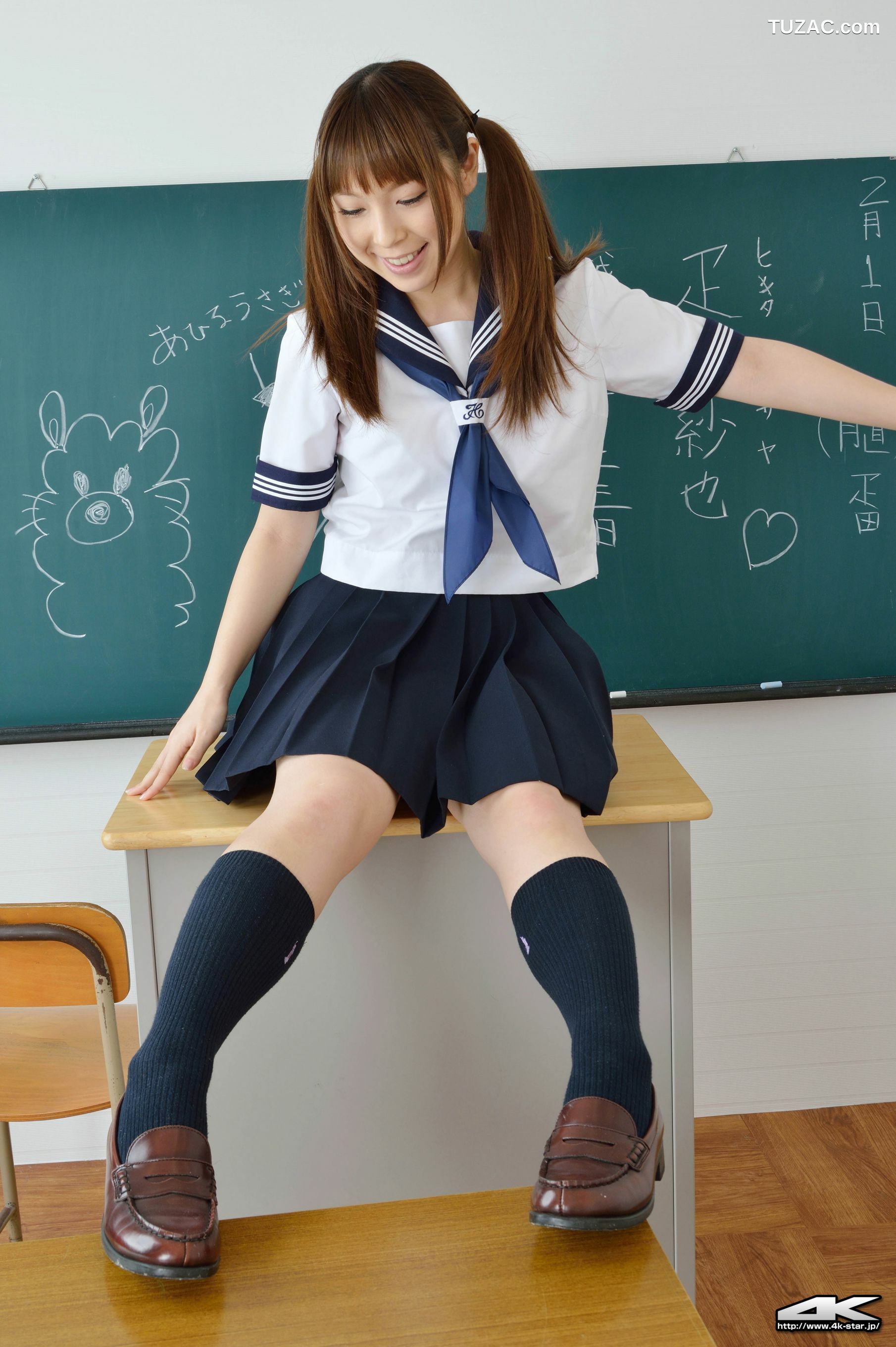 4K-STAR_ NO.00134 疋田紗也 School Girl 教室学生装 写真集[70P]