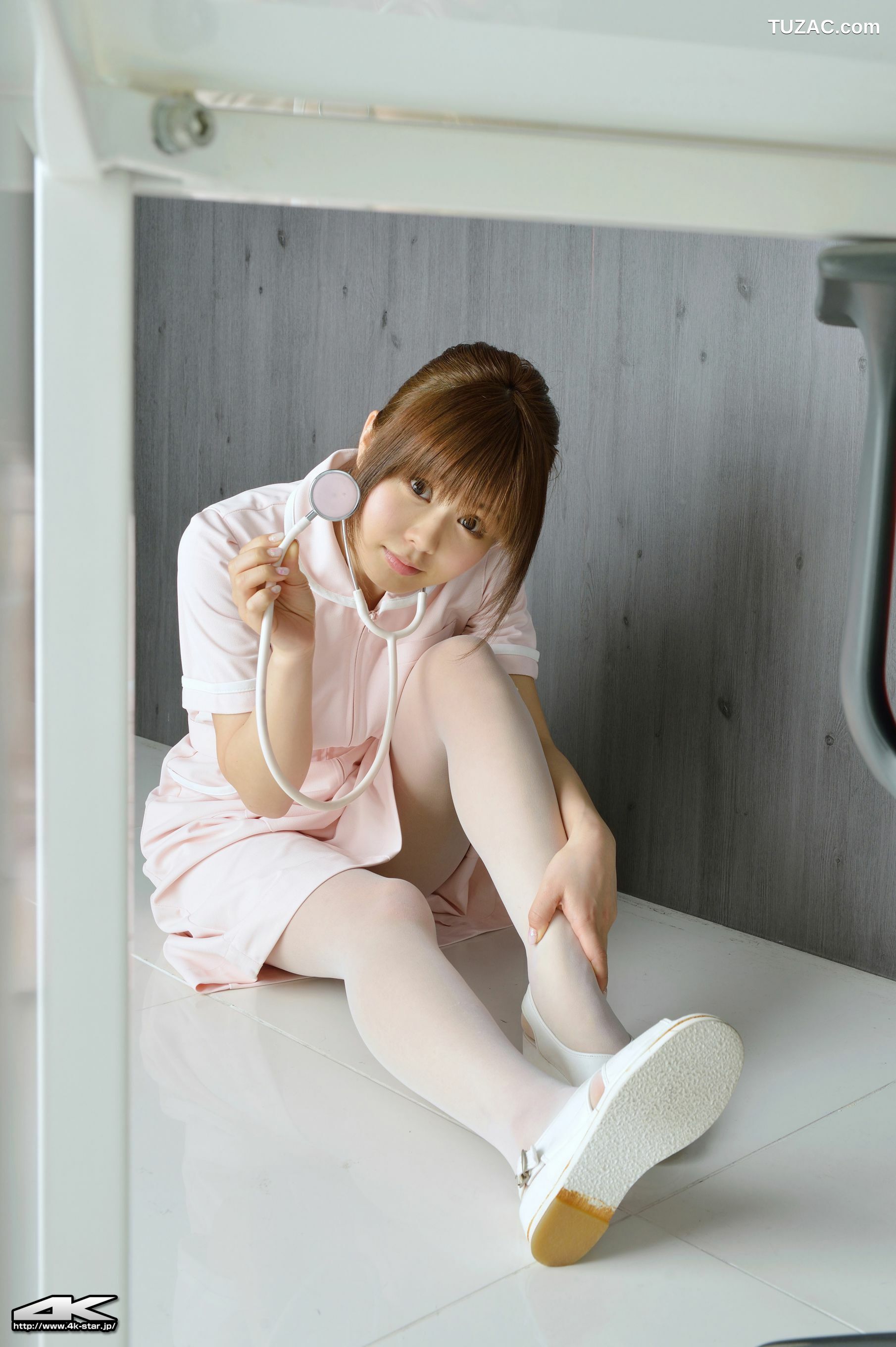 4K-STAR_ NO.00181 上林英代 Nurse Costume 美女医生 写真集[70P]