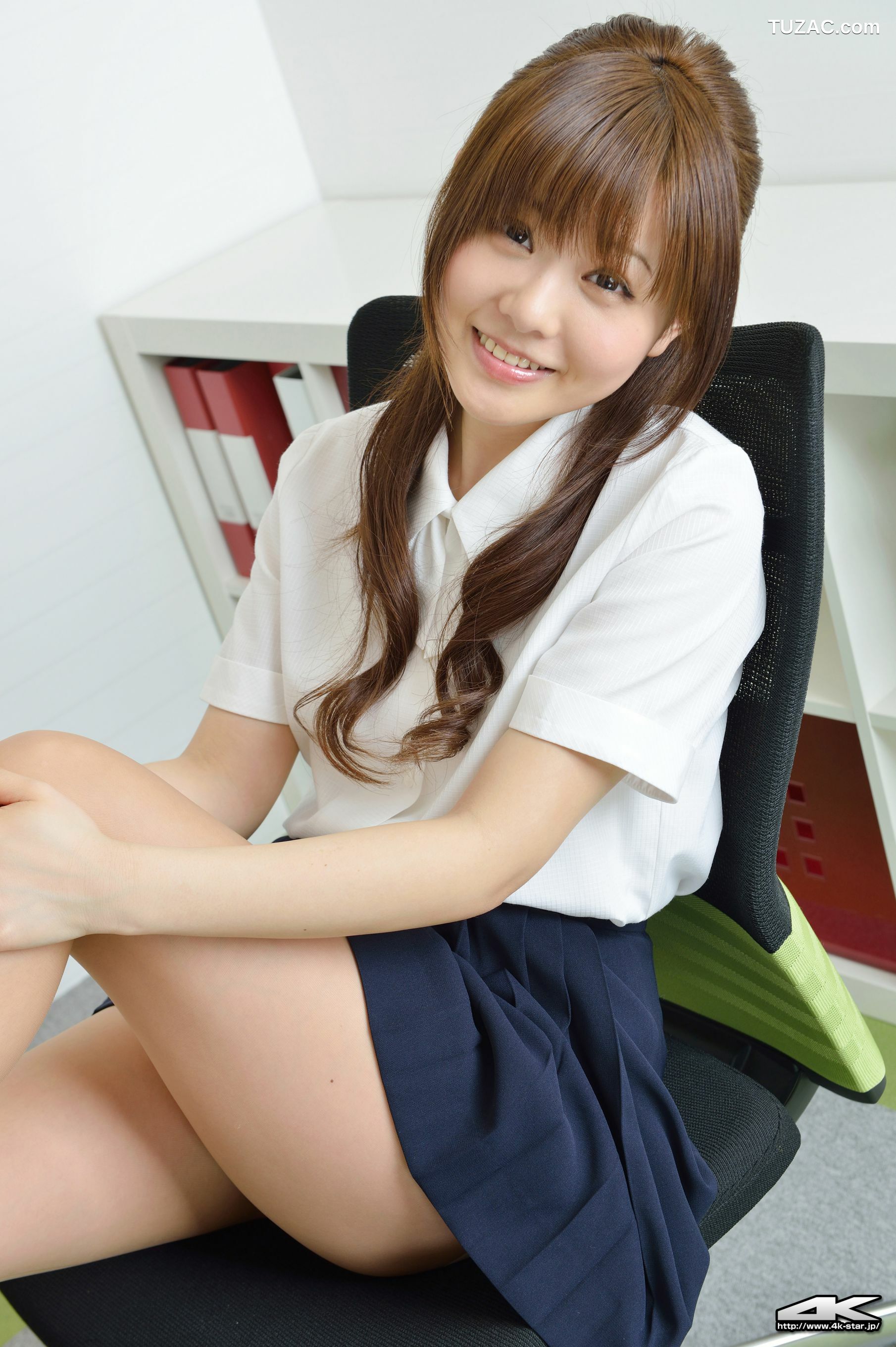 4K-STAR_ NO.00182 上林英代 Office Lady 职业装 写真集[58P]