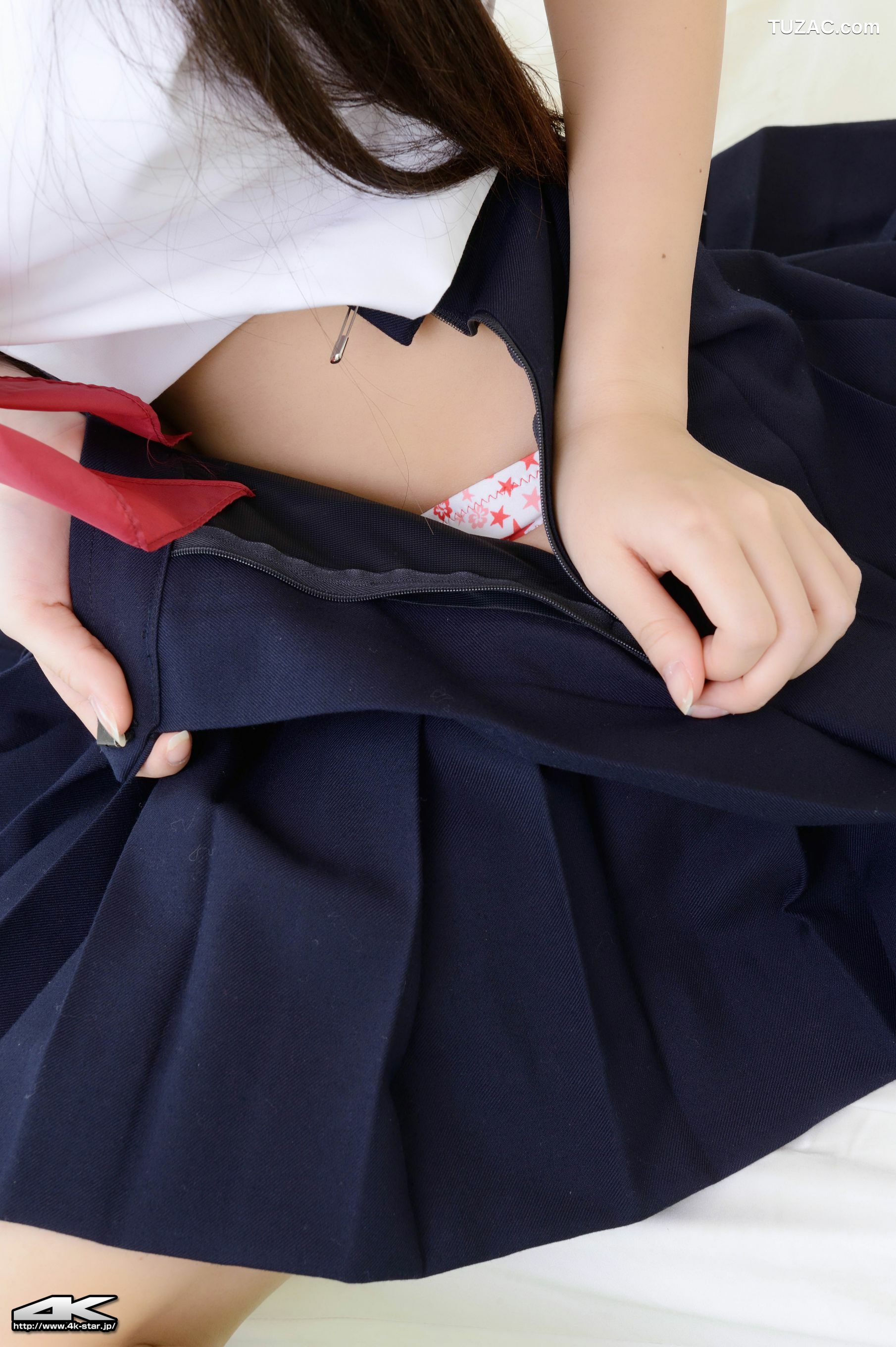 4K-STAR_ NO.00235 桃原里香 School Girl JK制服 写真集[110P]