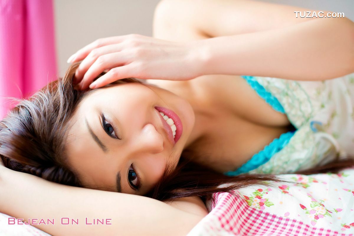 Bejean On Line_部屋撮りッ！ Miho Abe あべみほ/道产子 写真集[50P]