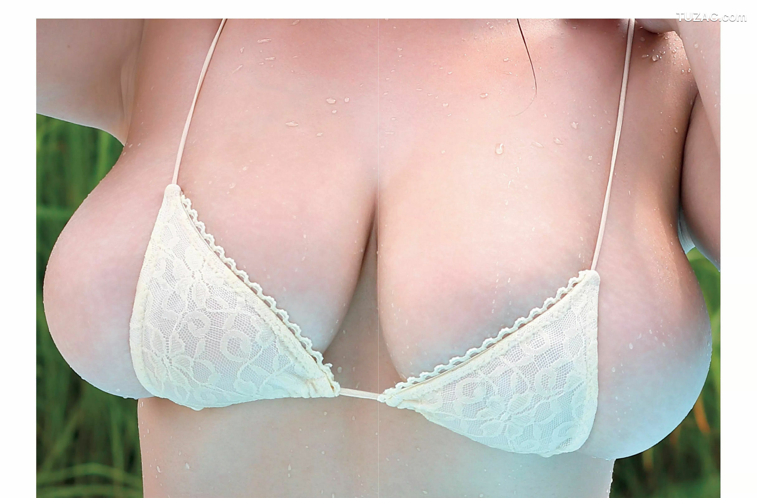 FLASH杂志写真_ 馬場ふみか 柳瀬早紀 佐藤美希 小松千春 2016.11.15 写真杂志[18P]