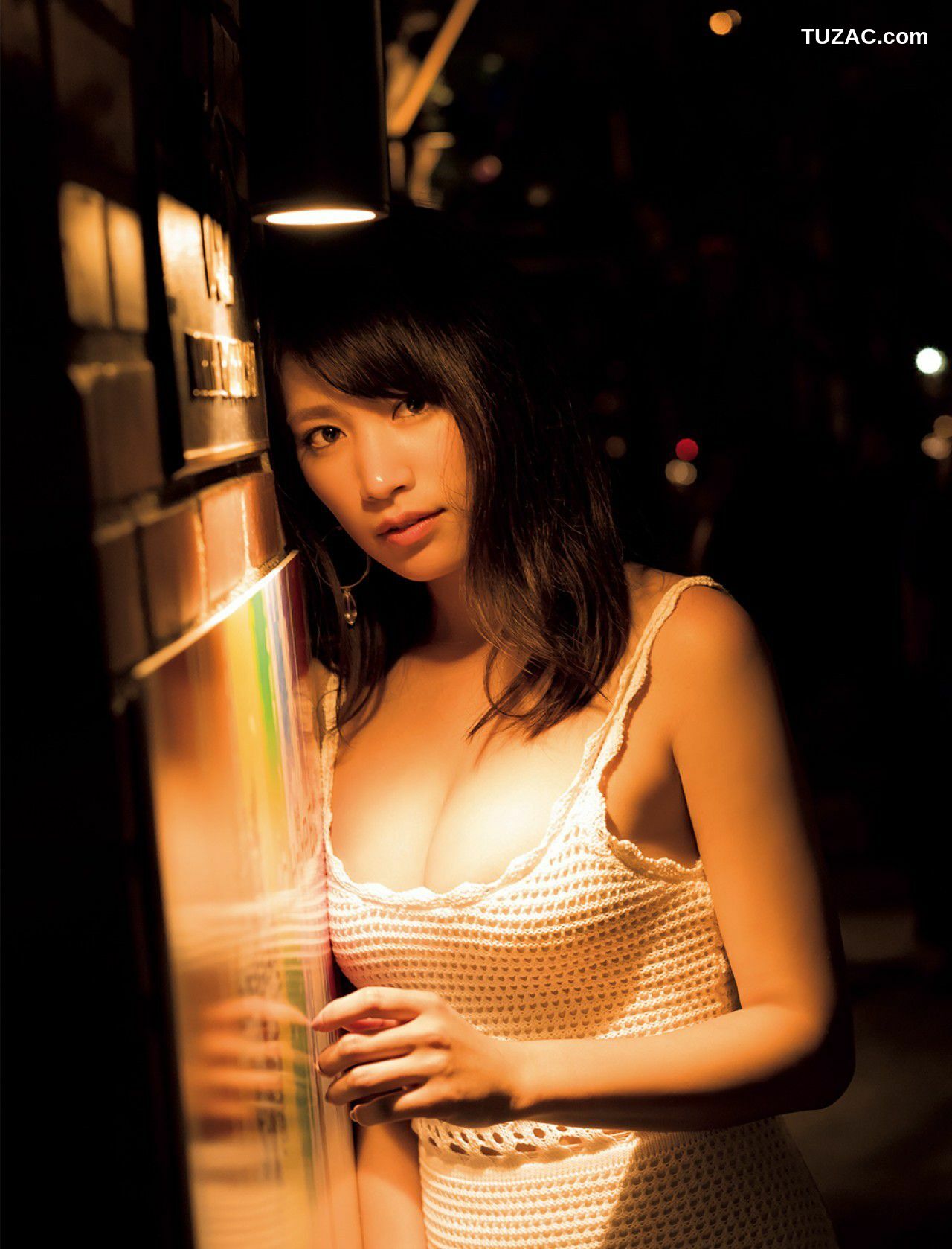 FRIDAY杂志写真_ 久松郁実 《とっておきの秘蔵SEXY+憧れの女神と密室でふたりきり》写真[10P]