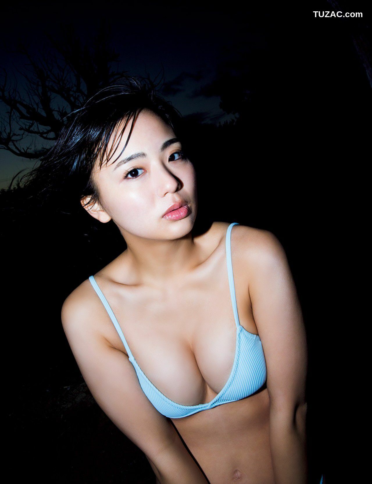 FRIDAY杂志写真_ 平嶋夏海 《「裸身を超えて」オール未公開カット！》写真[8P]