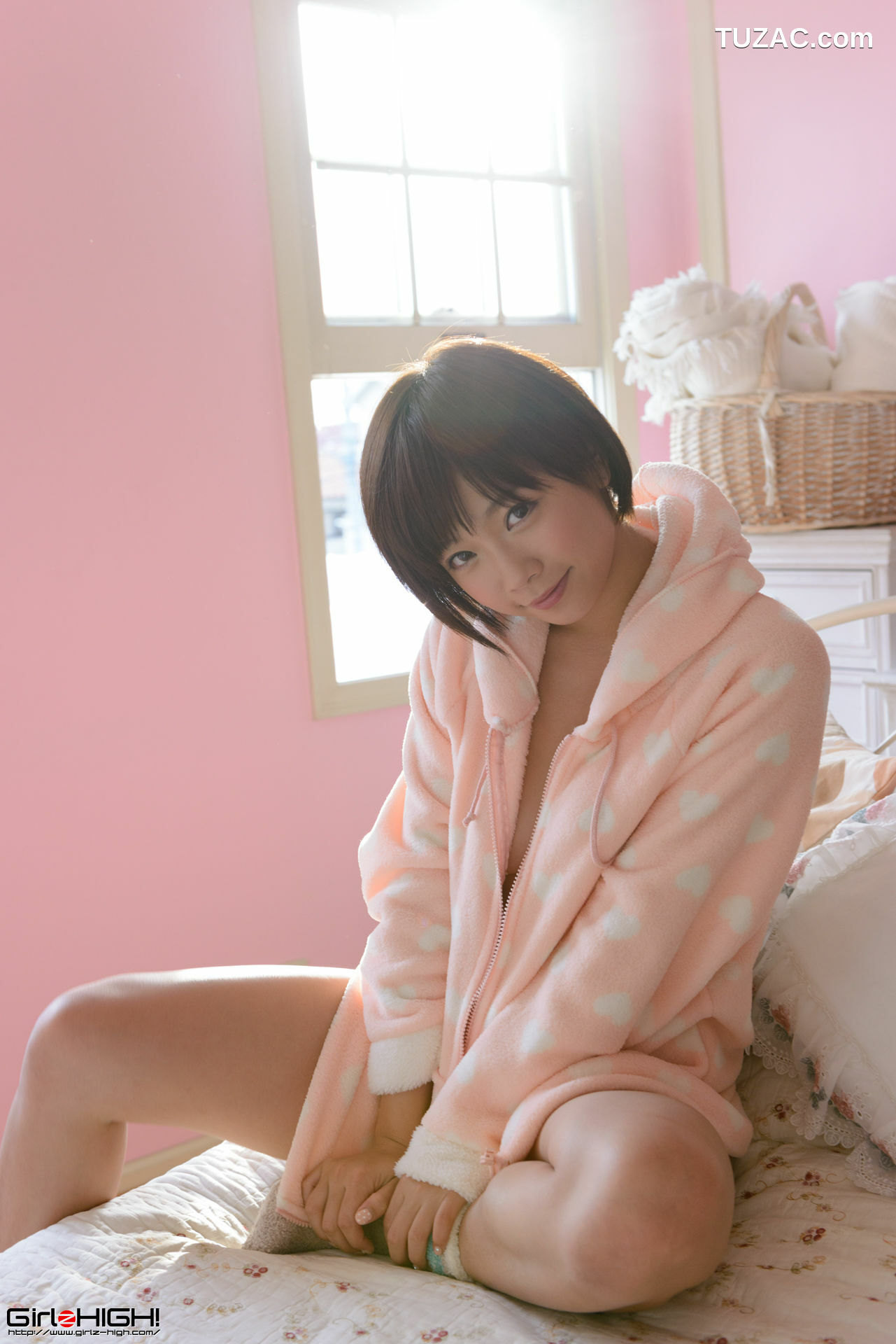 Girlz-High_ Mana Sakura 纱仓真奈、紗倉まな g022 Gravure Gallery 03 写真集[20P]