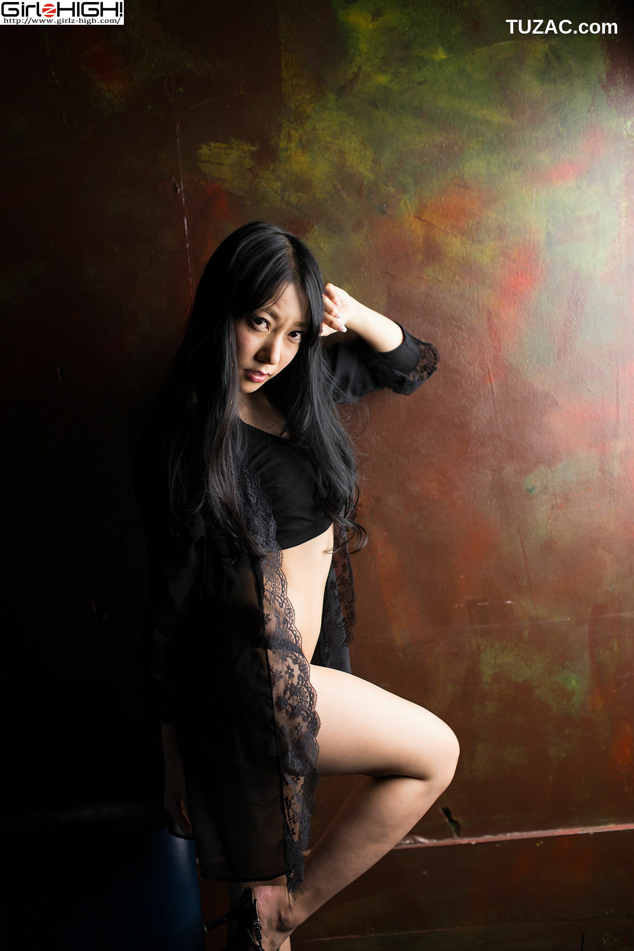 Girlz-High_ Ui Mita 三田羽衣 - 黑色魅惑 bune_001_002 写真集[50P]
