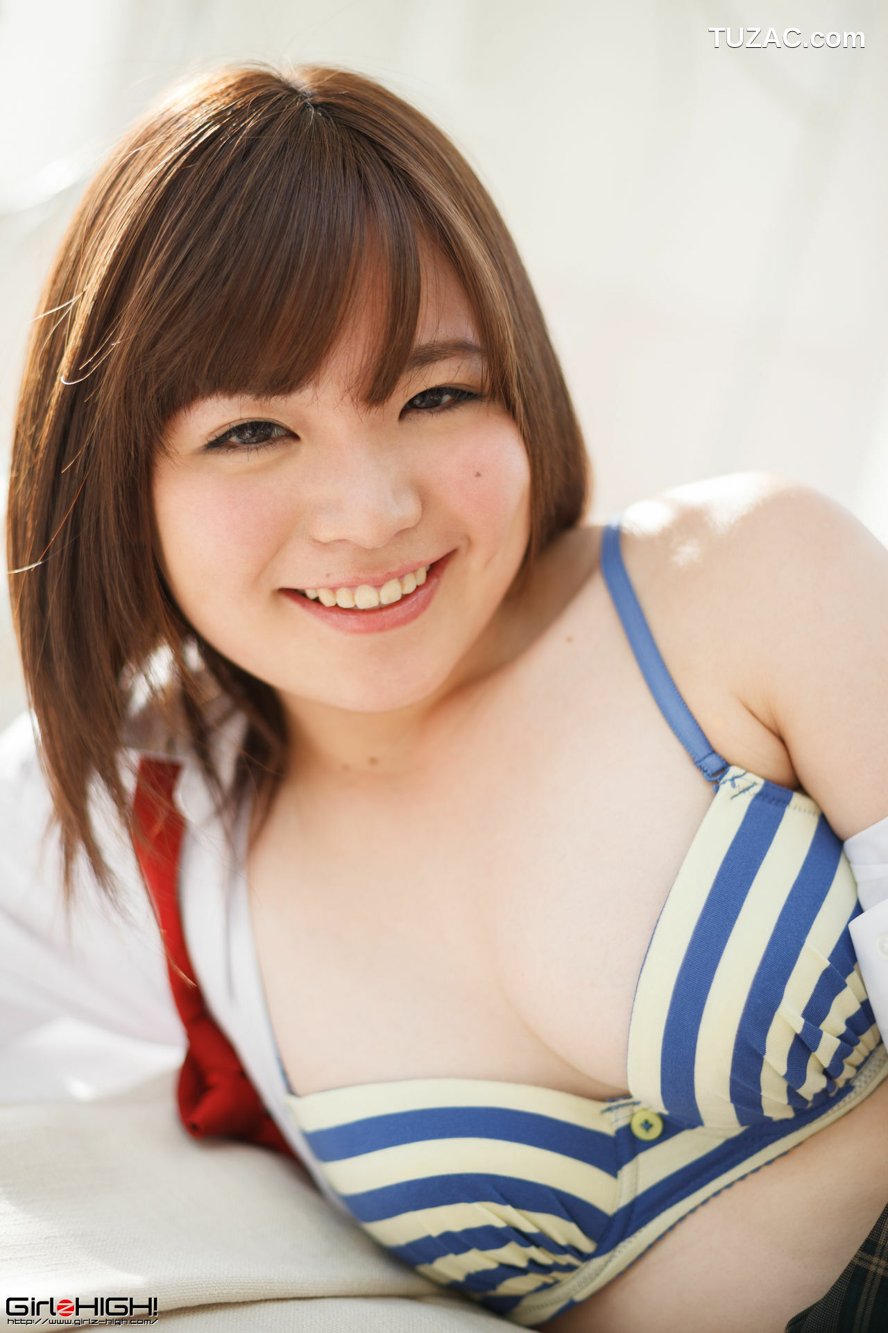 Girlz-High_ 吉見りぃな Riina Yoshimi #g024 Gravure Gallery 03 写真集[40P]