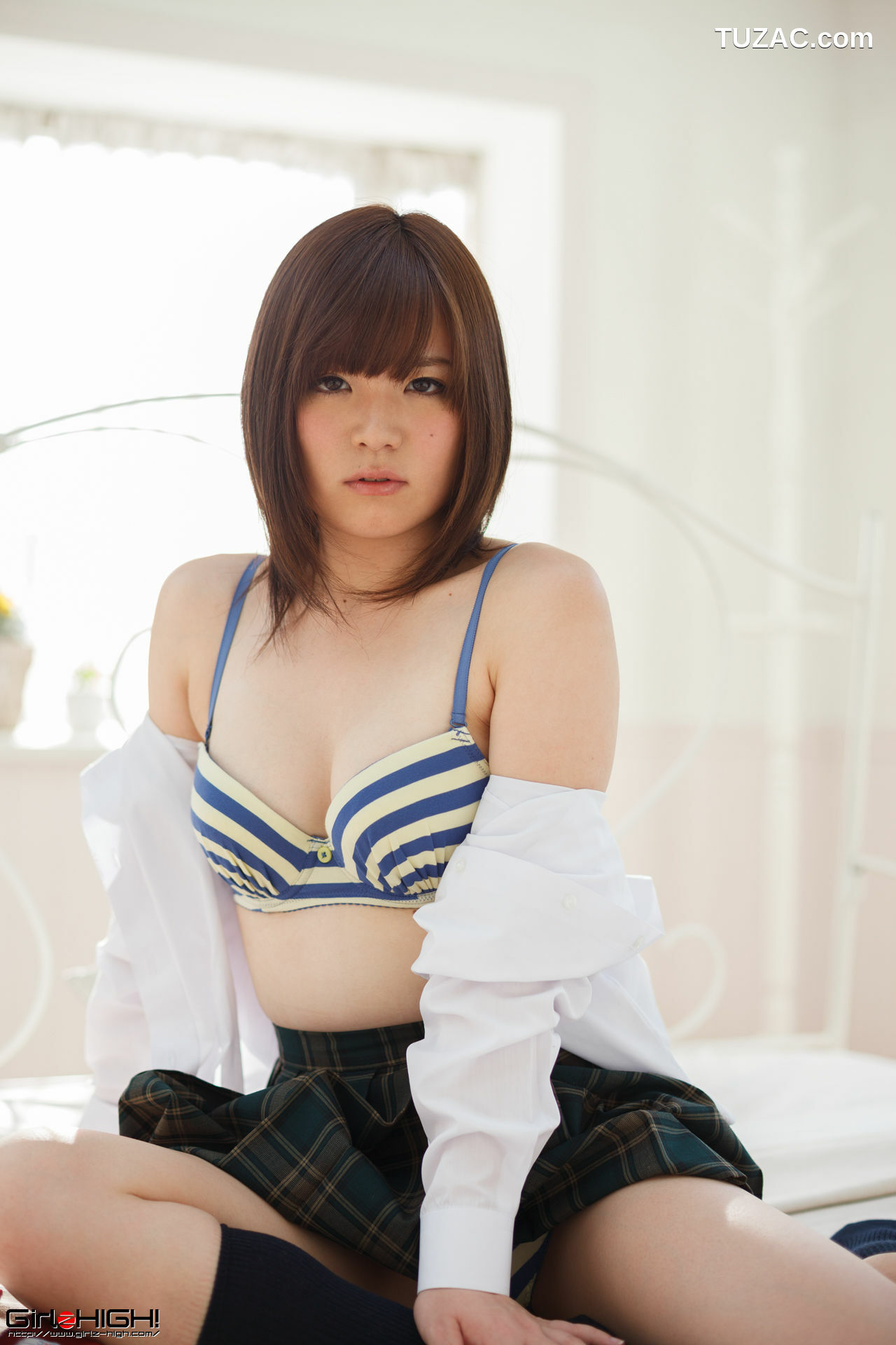 Girlz-High_ 吉見りぃな Riina Yoshimi #g024 Gravure Gallery 03 写真集[40P]