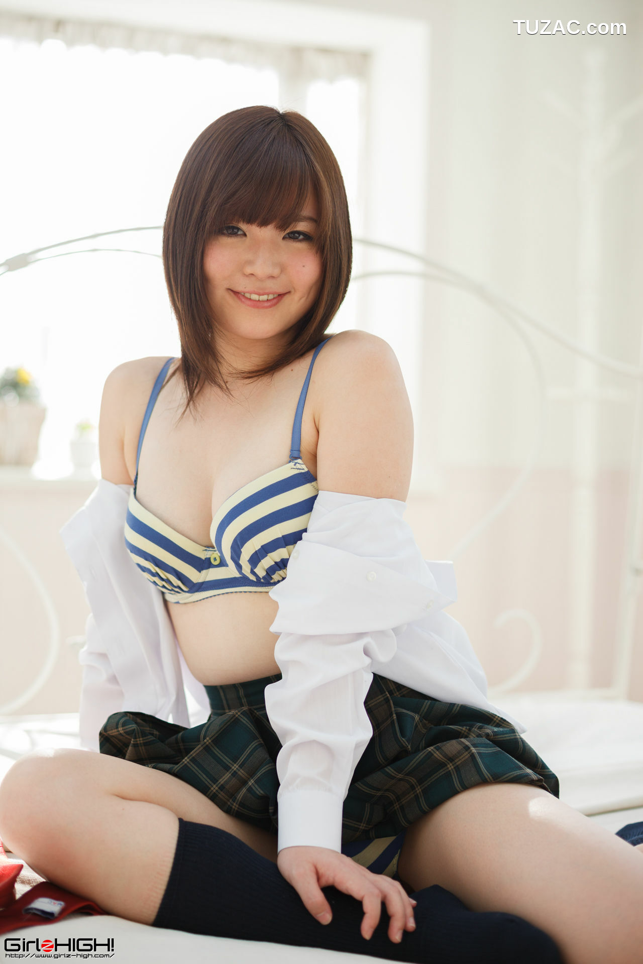 Girlz-High_ 吉見りぃな Riina Yoshimi #g024 Gravure Gallery 03 写真集[40P]