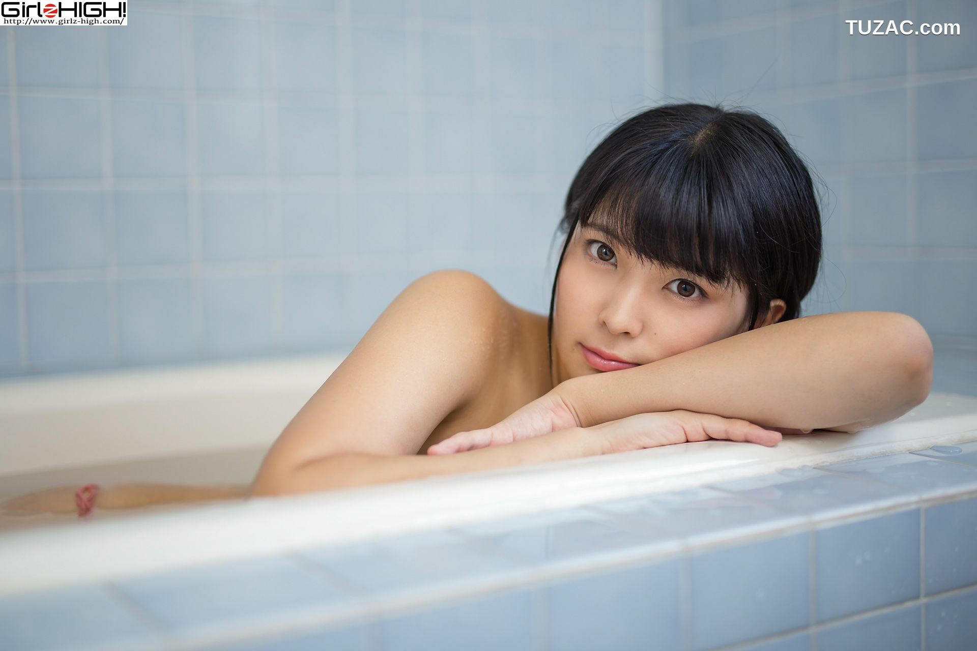 Girlz-High_望月みはる《はじめまして》 ピンク眼帯ビキニ 写真集[60P]