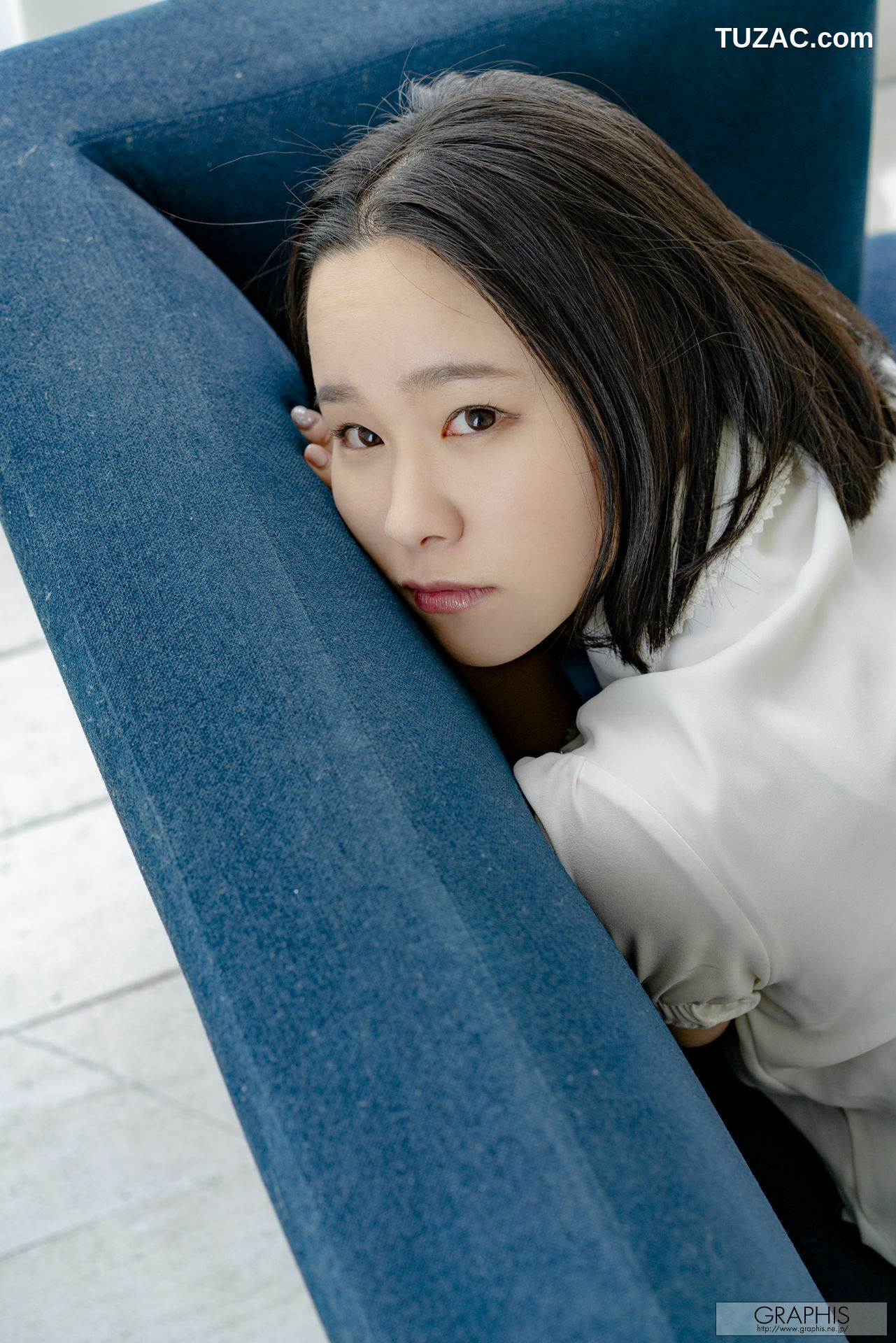 Graphis_初脱ぎ娘 Fumika Hatsuno 初乃文香/初乃ふみか No.161 写真集[52P] | 图宅网 | 高清美女无圣光图集