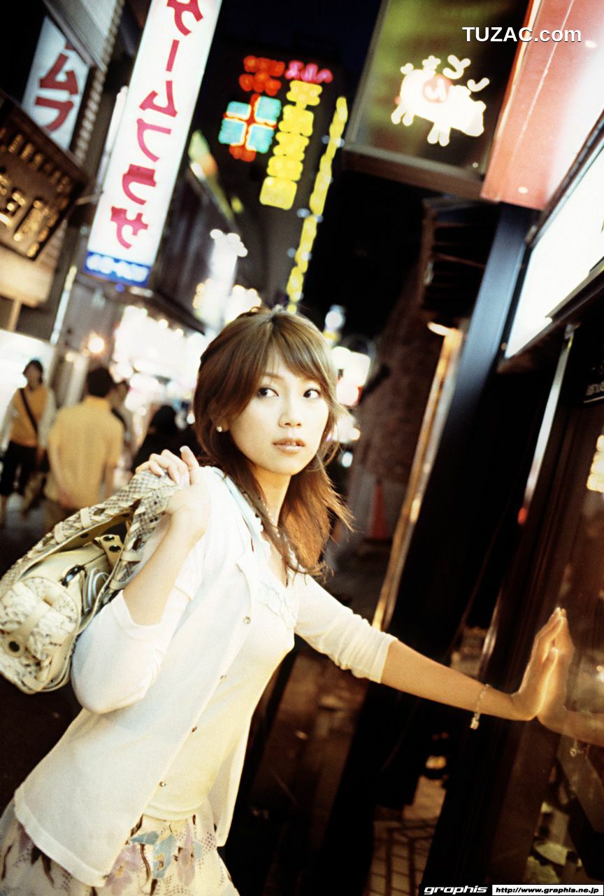 Graphis_ First Gravure 初脱ぎ娘 小川あさ美/小川阿佐美 写真集[15P]