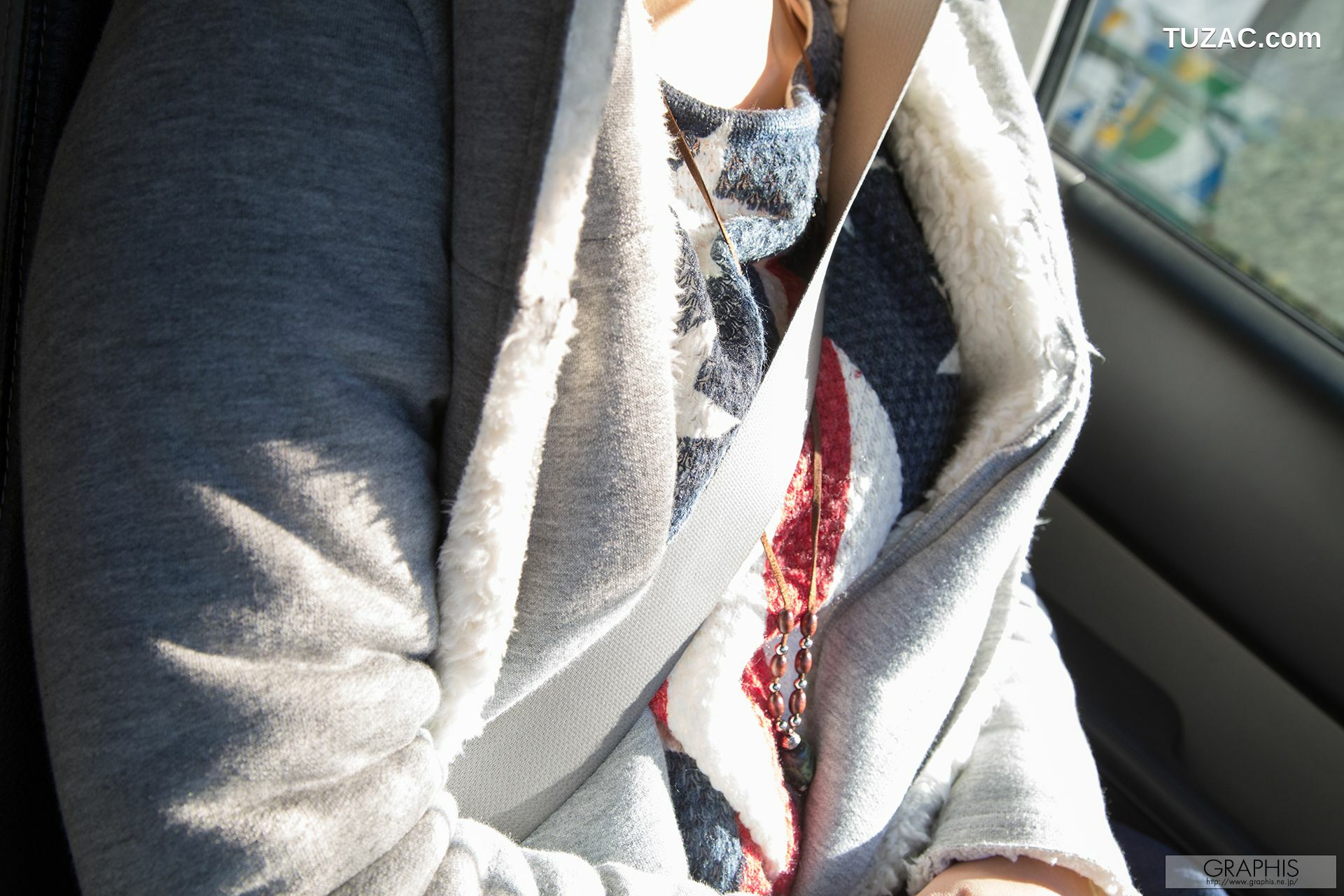 Graphis_ 紗倉まな 『SPRING SPECIAL 2016』 写真集[65P]