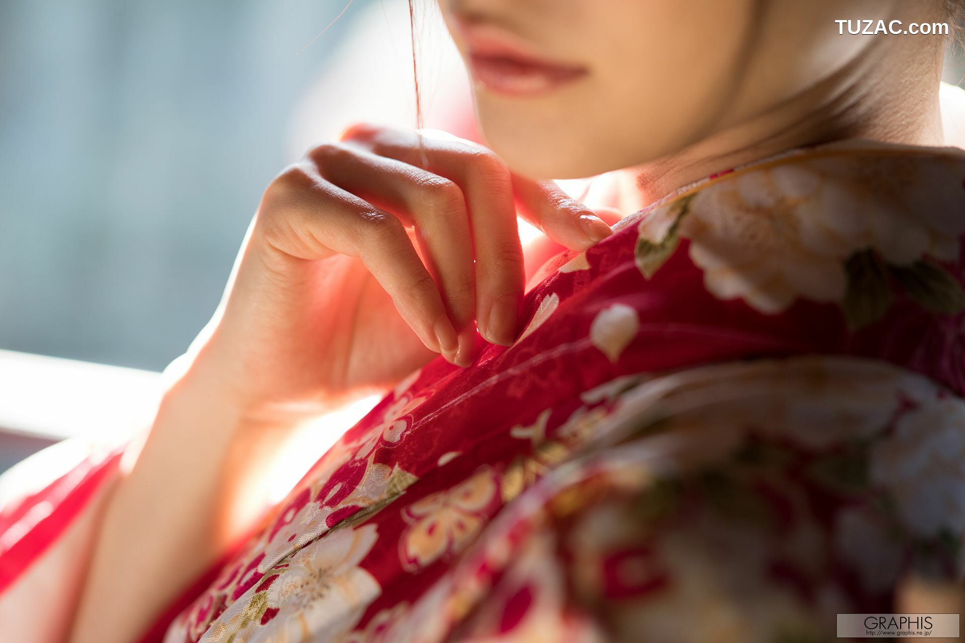 Graphis_Airi Suzumura 鈴村あいり 期間限定 Limited Edition 写真集[20P]