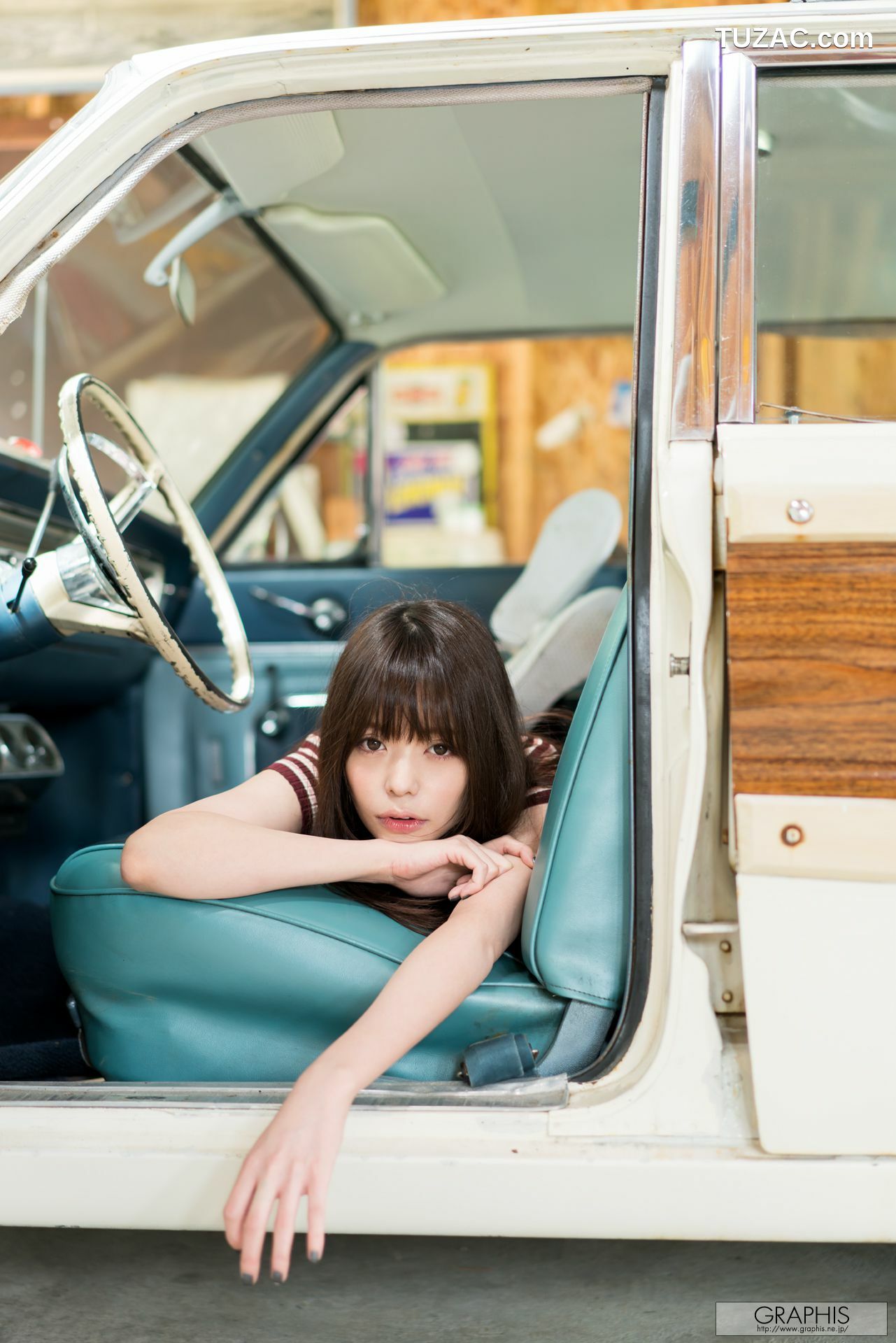 Graphis_Kaname Ootori 凰かなめ/凤香奈芽 First Gravure 初脫ぎ娘 写真集[71P]
