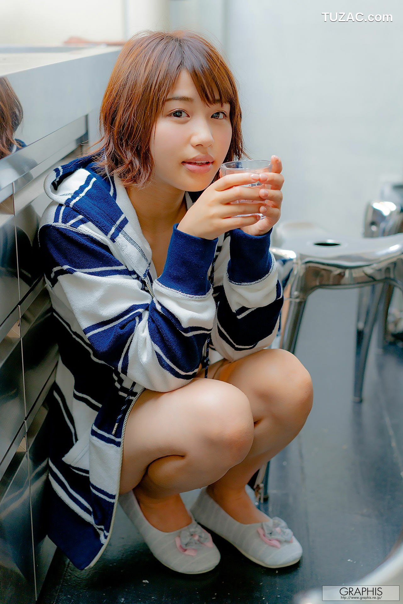 Graphis_Mahiro Tadai 唯井まひろ/唯井真寻 First Gravure 初脱ぎ娘 写真集[78P]
