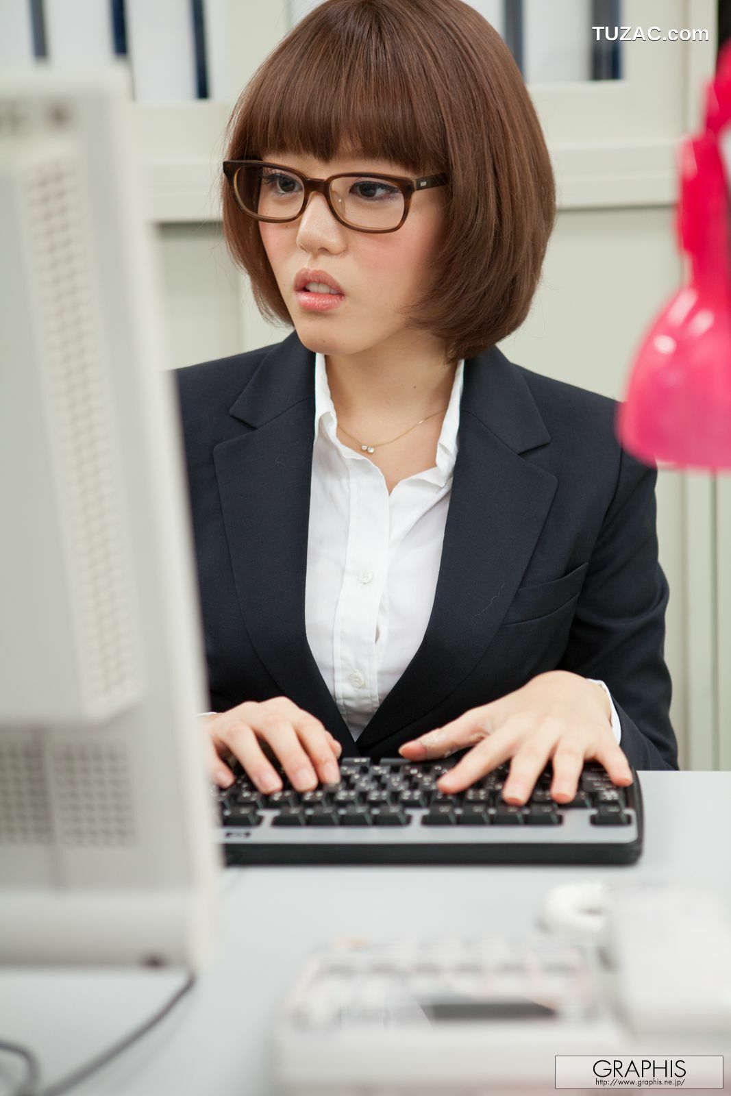 Graphis_Mao Hamasaki 浜崎真緒/京野恵理奈 Feti Style 写真集[40P]