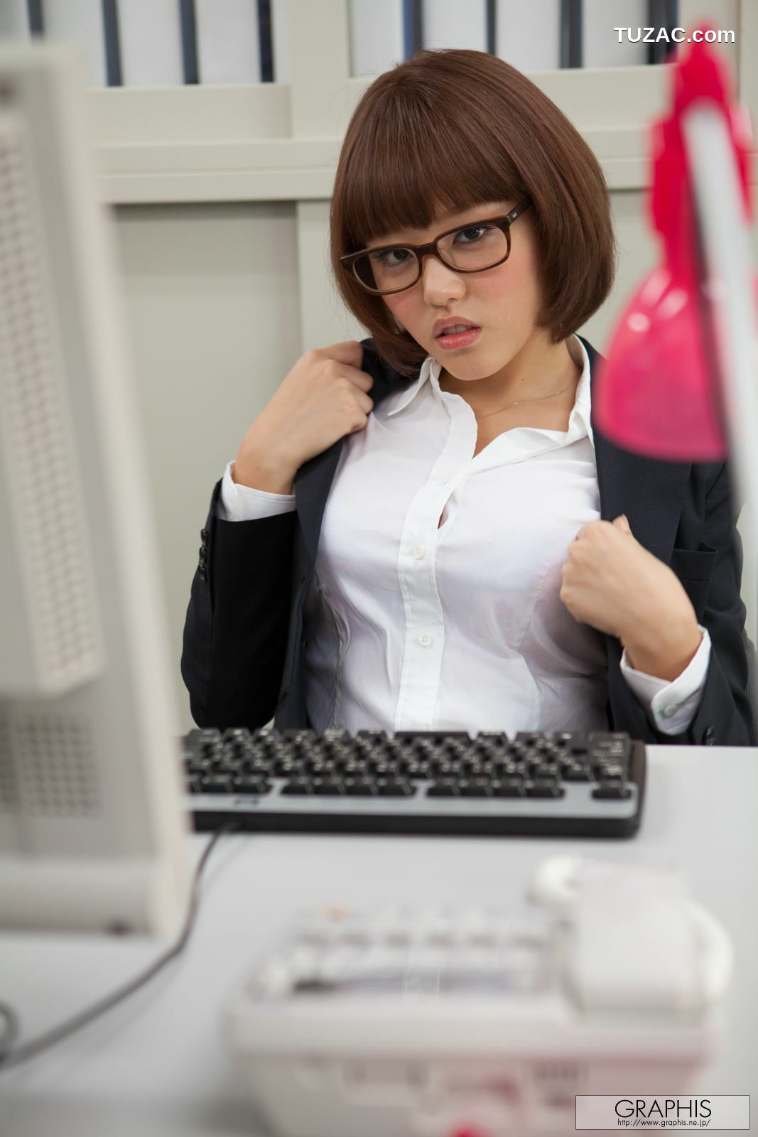 Graphis_Mao Hamasaki 浜崎真緒/京野恵理奈 Feti Style 写真集[40P]