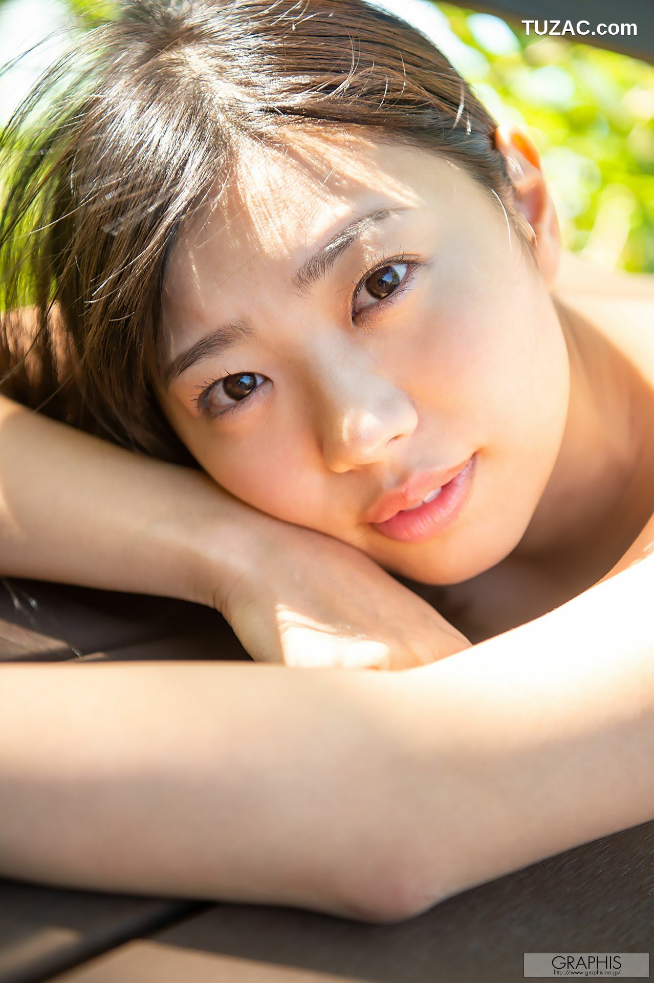 Graphis_Matsuri Kiritani 桐谷まつり《Le Soleil》 Special 写真集[46P]