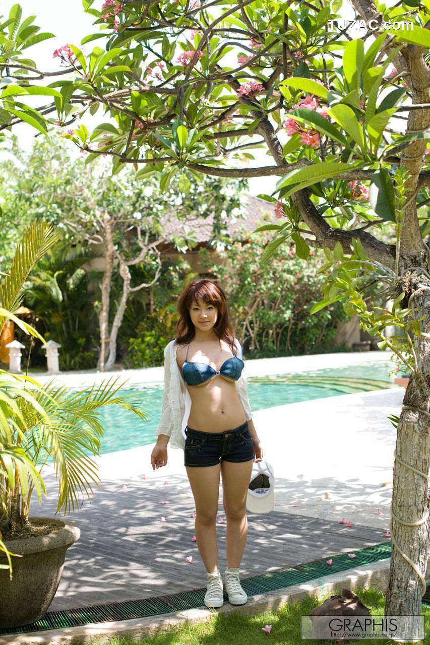 Graphis_Minori Hatsune 初音みのり First Gravure 初脱ぎ娘 写真集[47P]