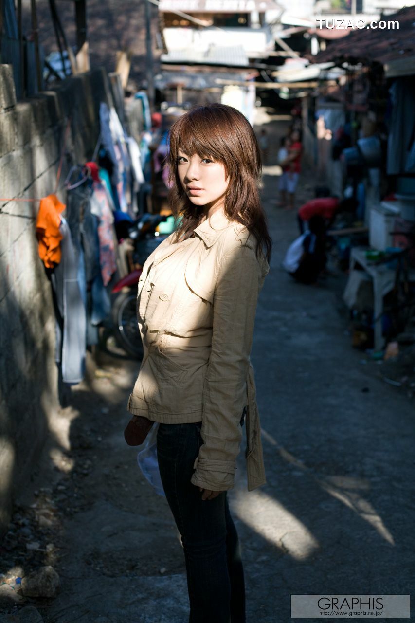 Graphis_Minori Hatsune 初音みのり First Gravure 初脱ぎ娘 写真集[47P]