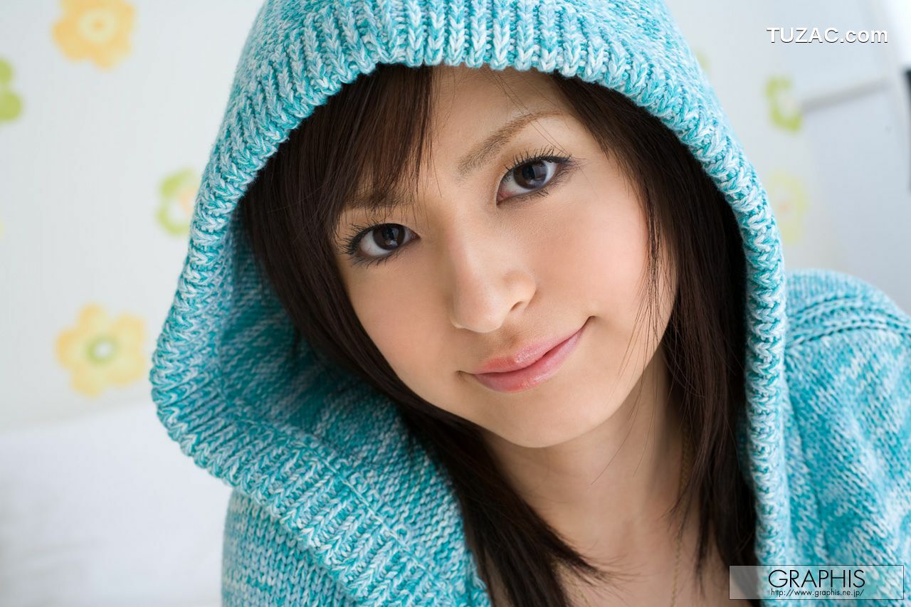 Graphis_Misaki Mori 森美咲 First Gravure 初脱ぎ娘 写真集[33P]