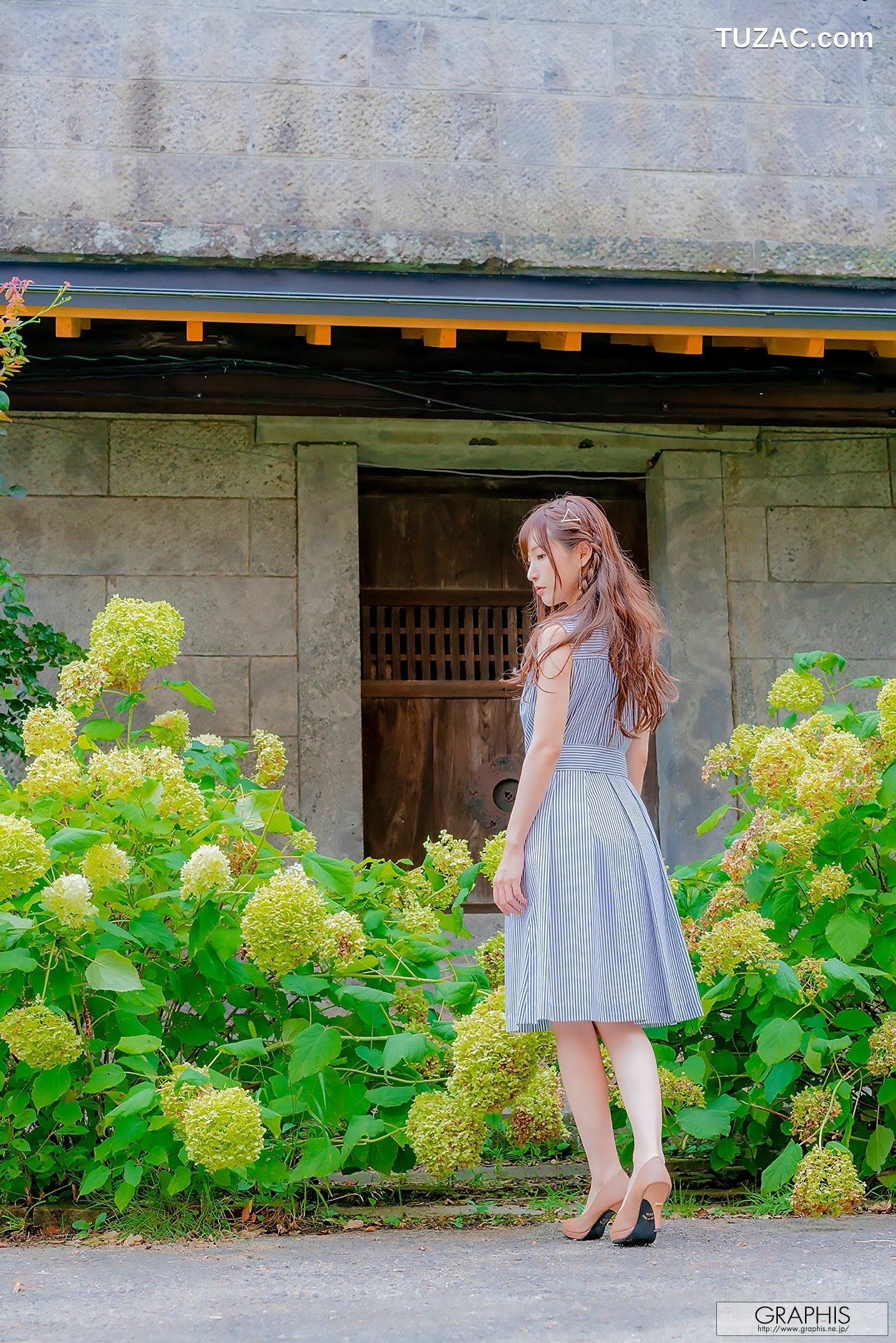 Graphis_Moe Amatsuka 天使もえ《HONEY》 Gals456 写真集[56P]