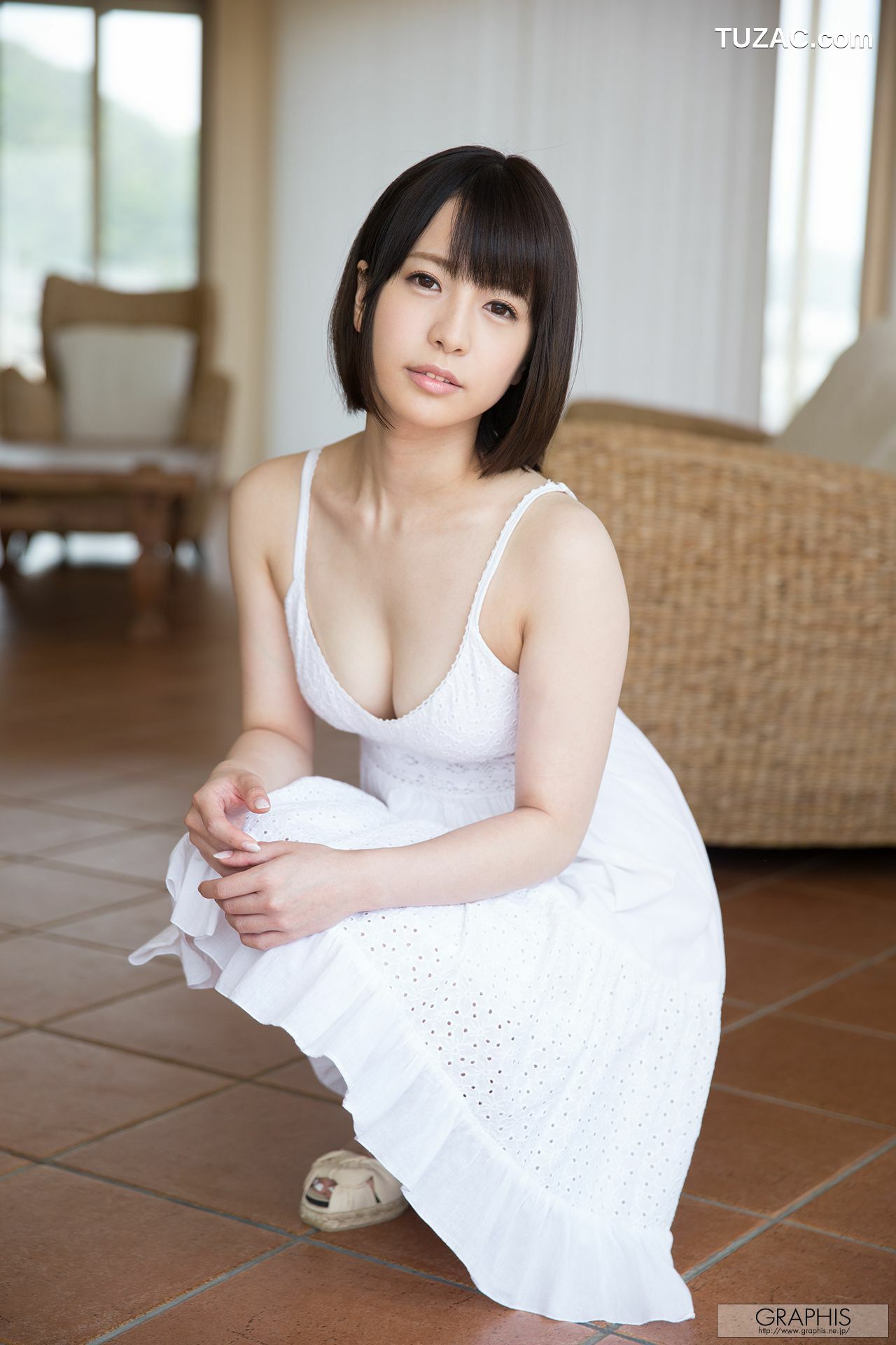 Graphis_Nagakura Sena 永倉せな/永仓濑奈 First Gravure 初脫ぎ娘 写真集[44P]