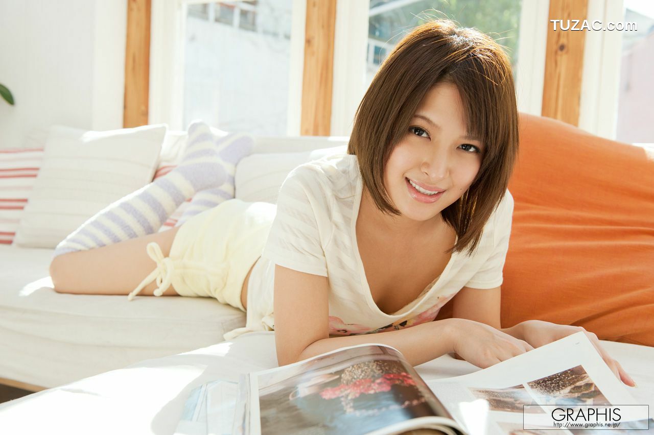 Graphis_Nana Ninomiya 二宮ナナ First Gravure 初脱ぎ娘 写真集[31P]