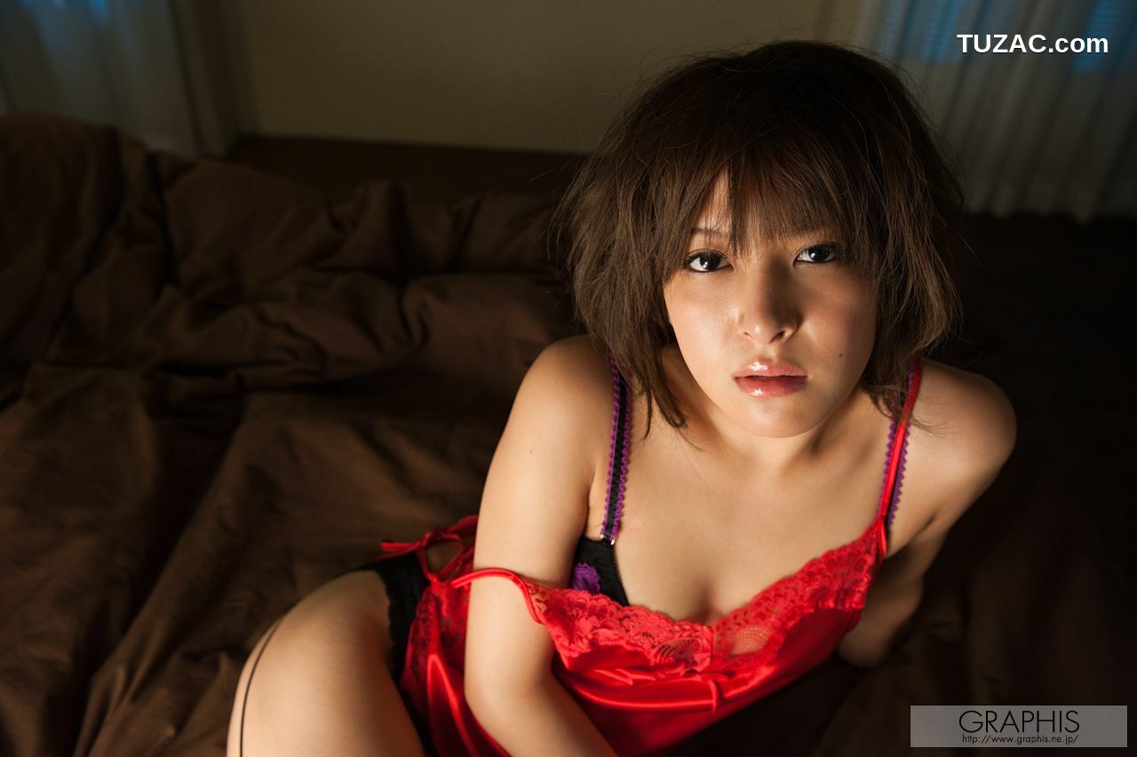 Graphis_Nana Ninomiya 二宮ナナ First Gravure 初脱ぎ娘 写真集[31P]