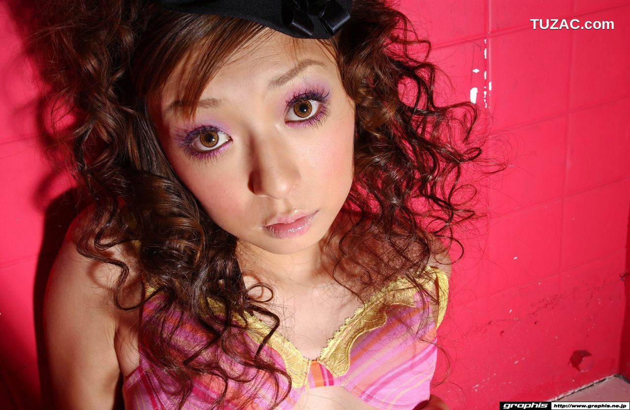 Graphis_Nao./小池ひとみ《Pinky Punk》 Gals 写真集[26P]