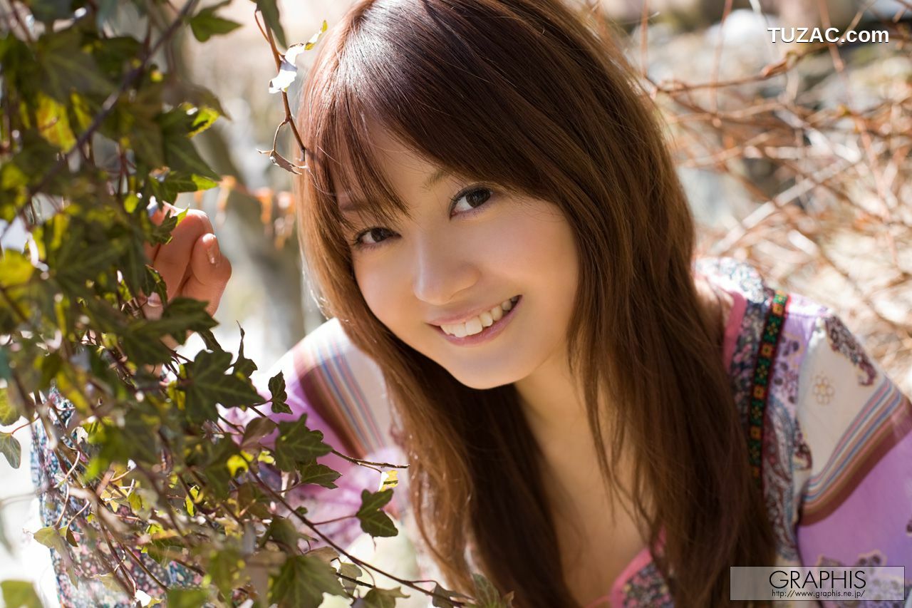 Graphis_Rina Ishihara 石原莉奈 First Gravure 初脱ぎ娘 写真集[35P]