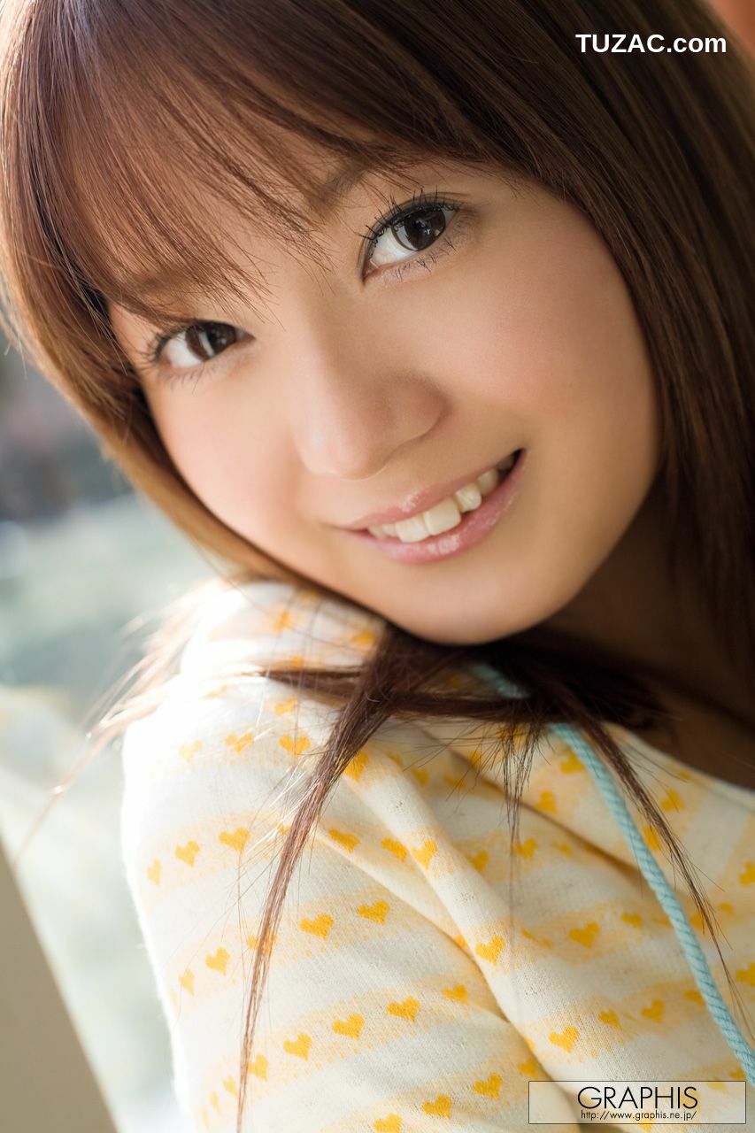 Graphis_Rina Ishihara 石原莉奈 First Gravure 初脱ぎ娘 写真集[35P]