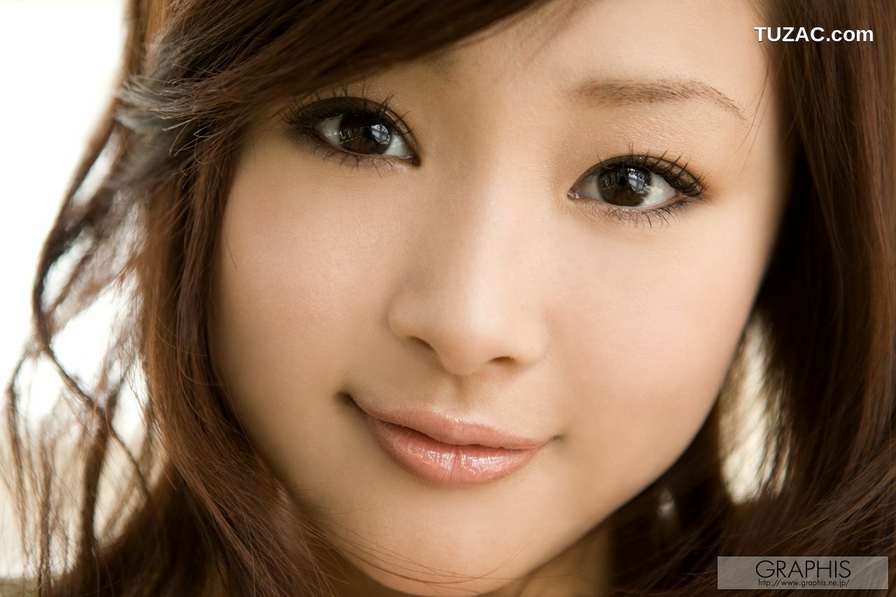 Graphis_Suzuka Ishikawa 石川铃华 First Gravure 初脱ぎ娘 写真集[31P]