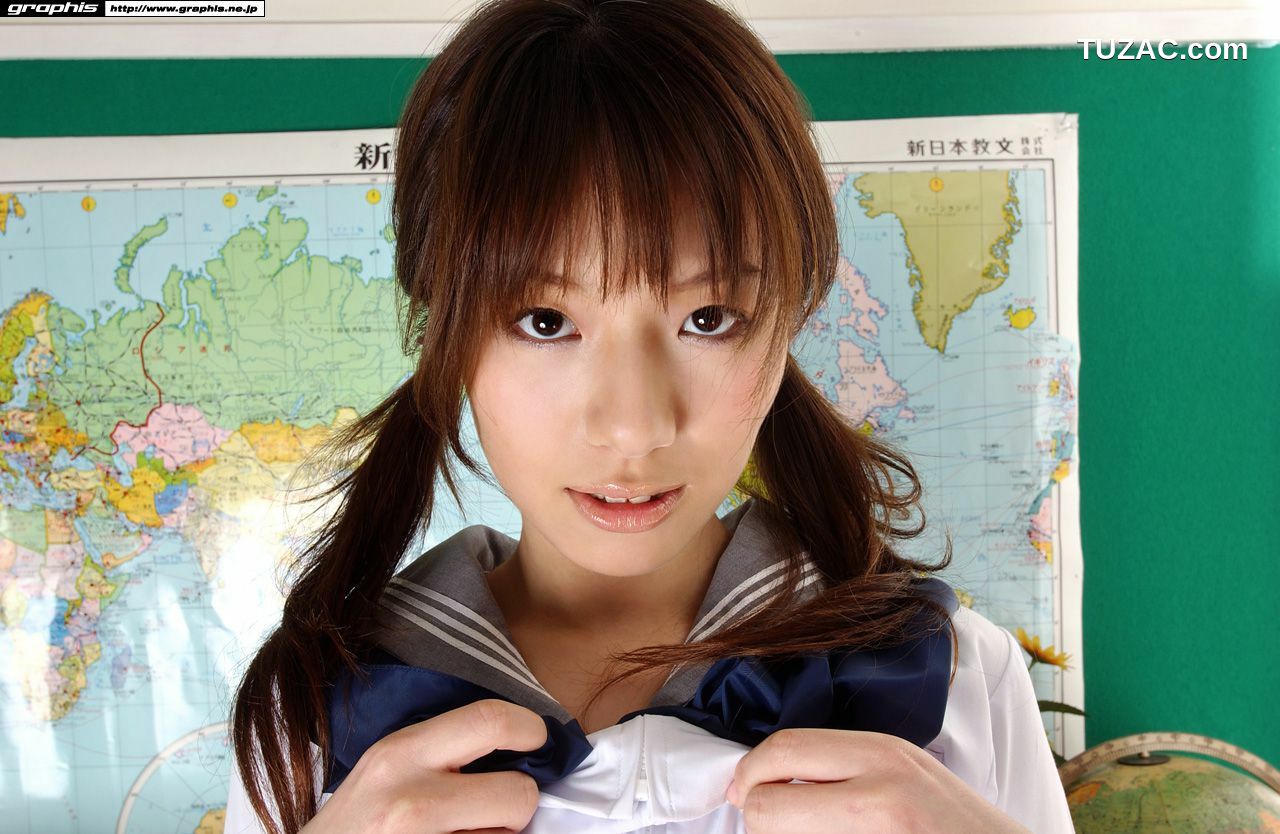 Graphis_Towa Aino あいの之わ 《Nine Clothes》 Gals 写真集[43P]