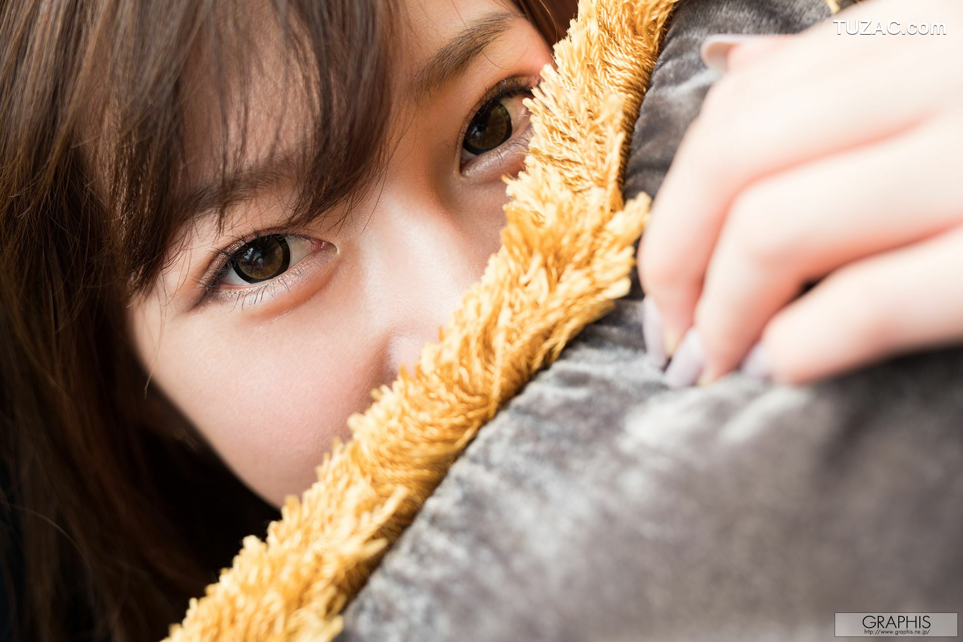 Graphis_Tsubasa 翼 First Gravure 初脫ぎ娘 写真集[50P]