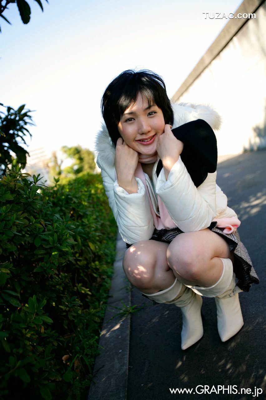 Graphis_Uran Minami 南优兰 First Gravure 初脱ぎ娘 写真集[36P]