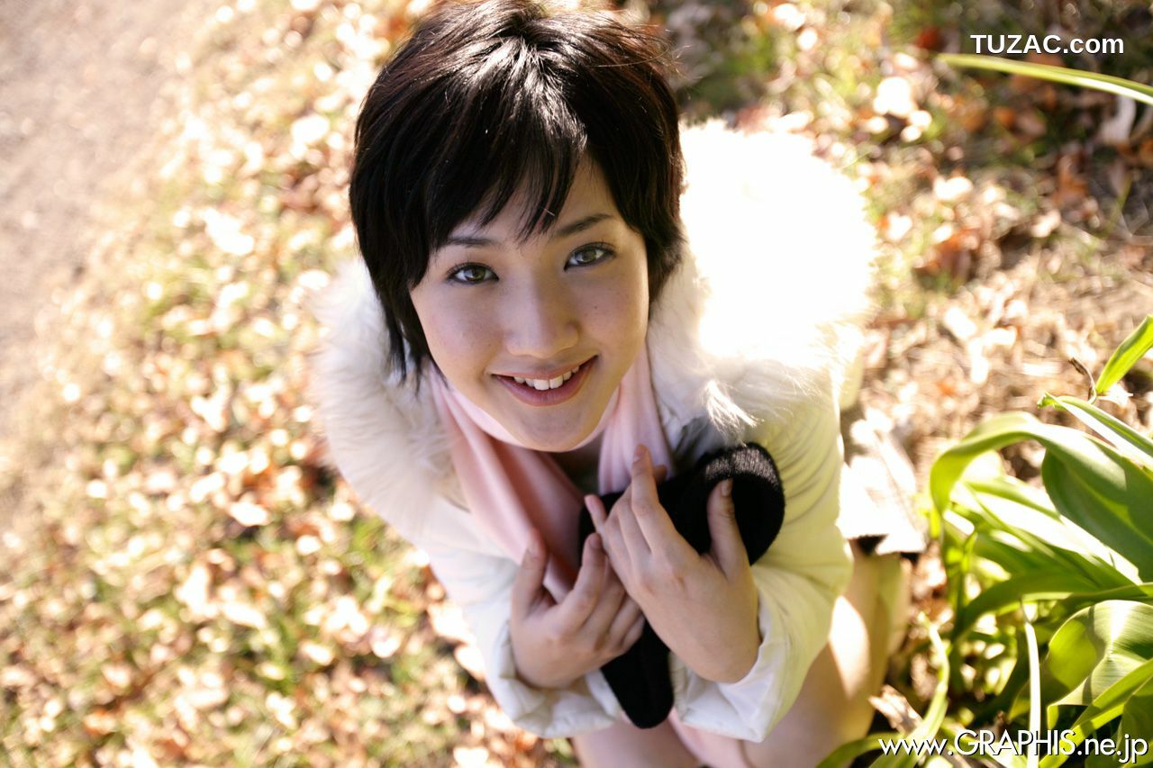 Graphis_Uran Minami 南优兰 First Gravure 初脱ぎ娘 写真集[36P]