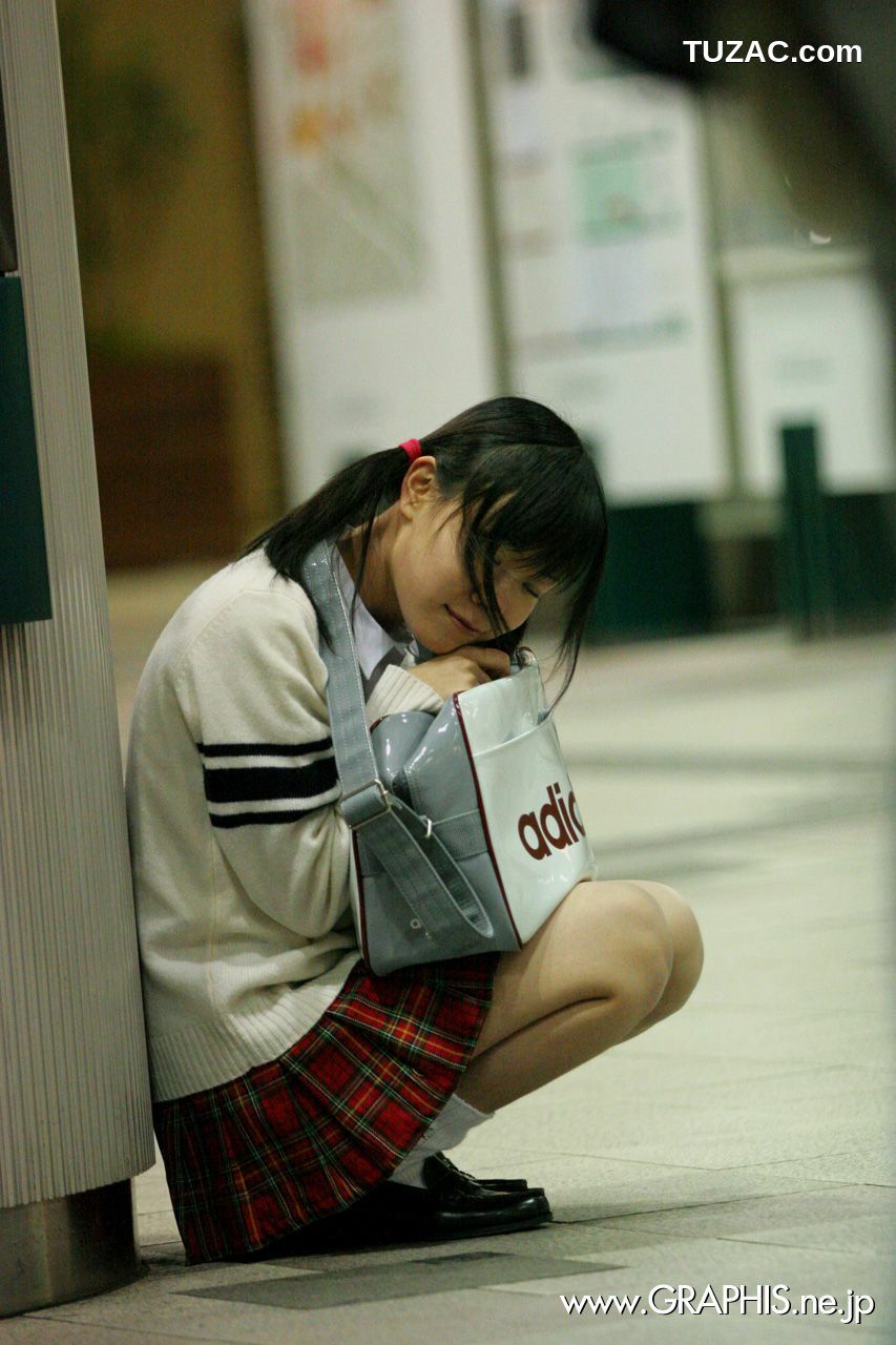 Graphis_Yaya Ogata 绪方やや 《Innocent World》 Gals 写真集[24P]