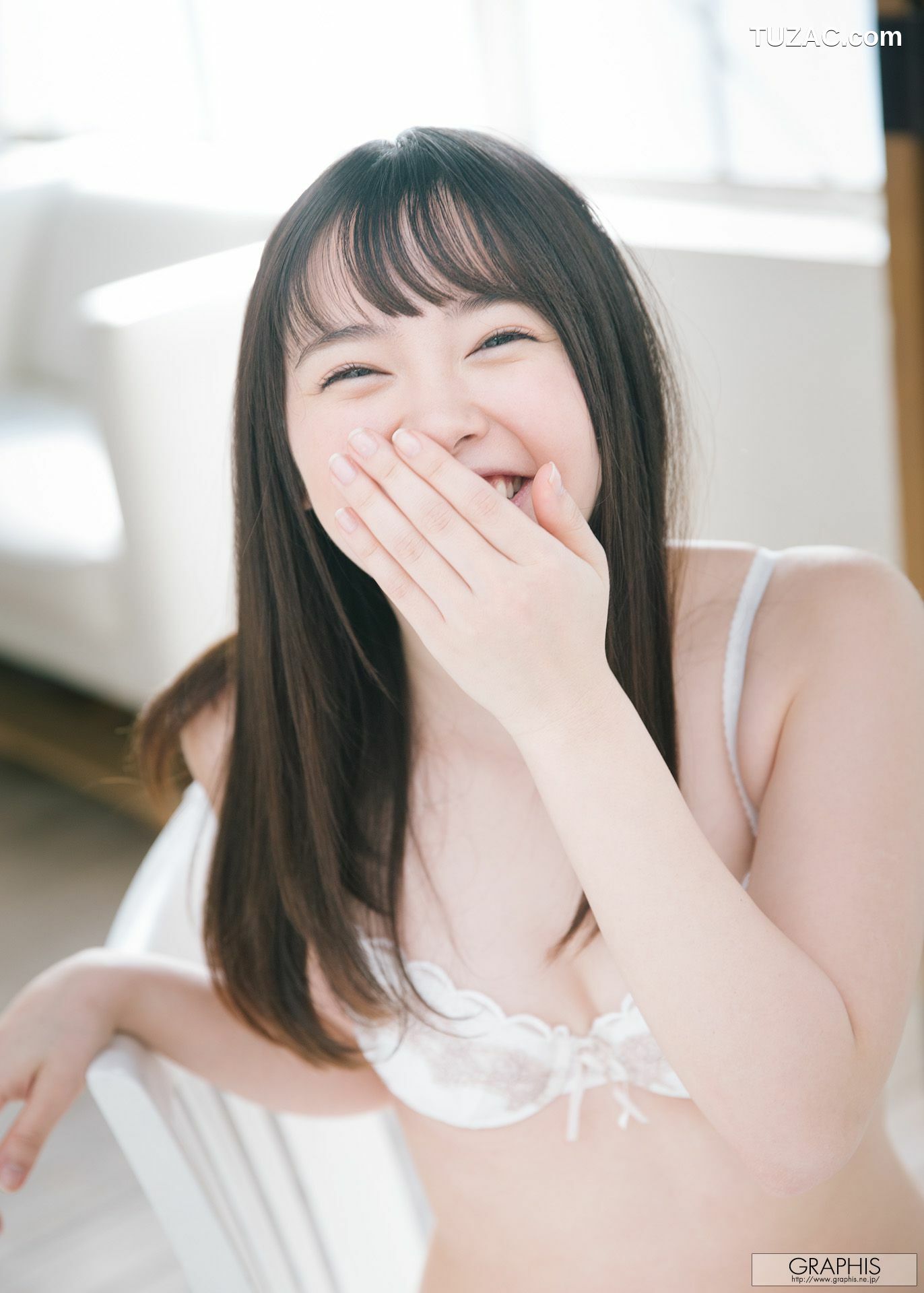 Graphis_Yuna Ogura 小倉由菜 Gravure 初脱ぎ娘 写真集[64P]